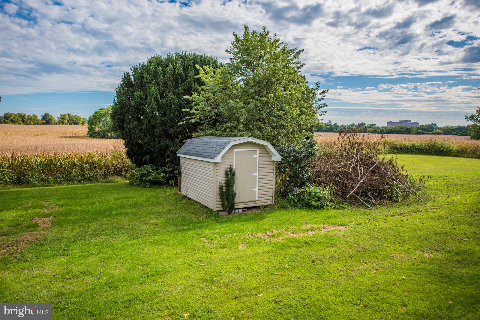 VANCLEVESVILLE - Residential