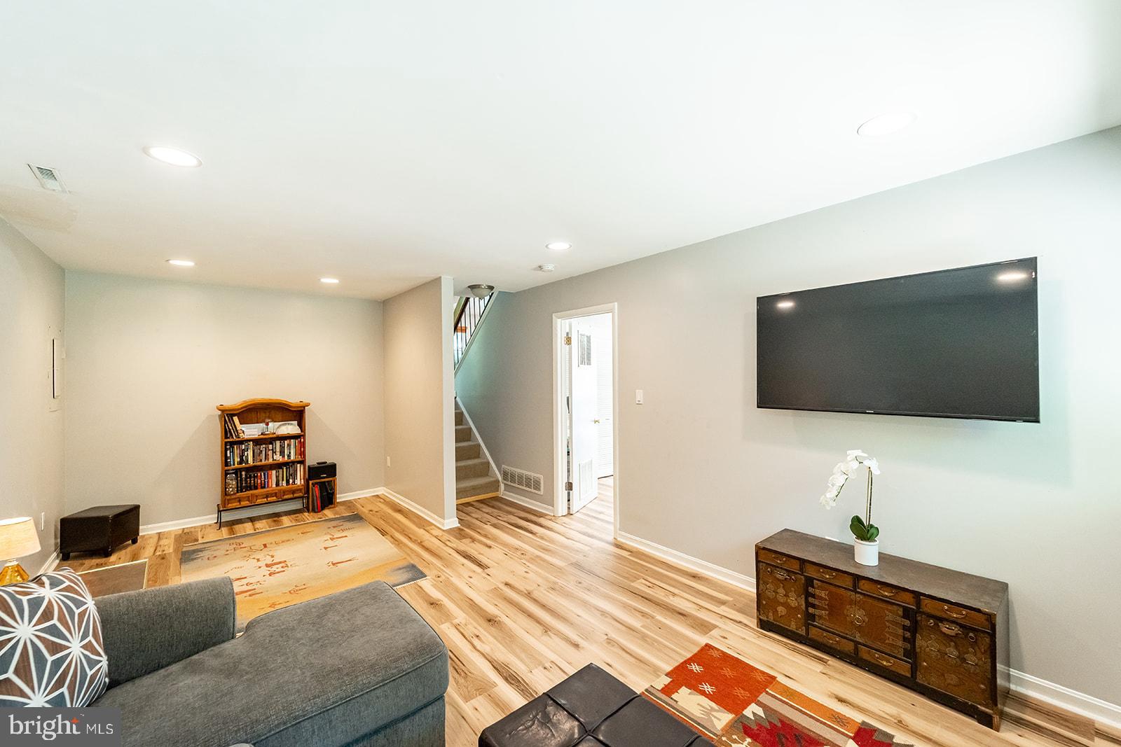 TIMBER CREEK - Residential