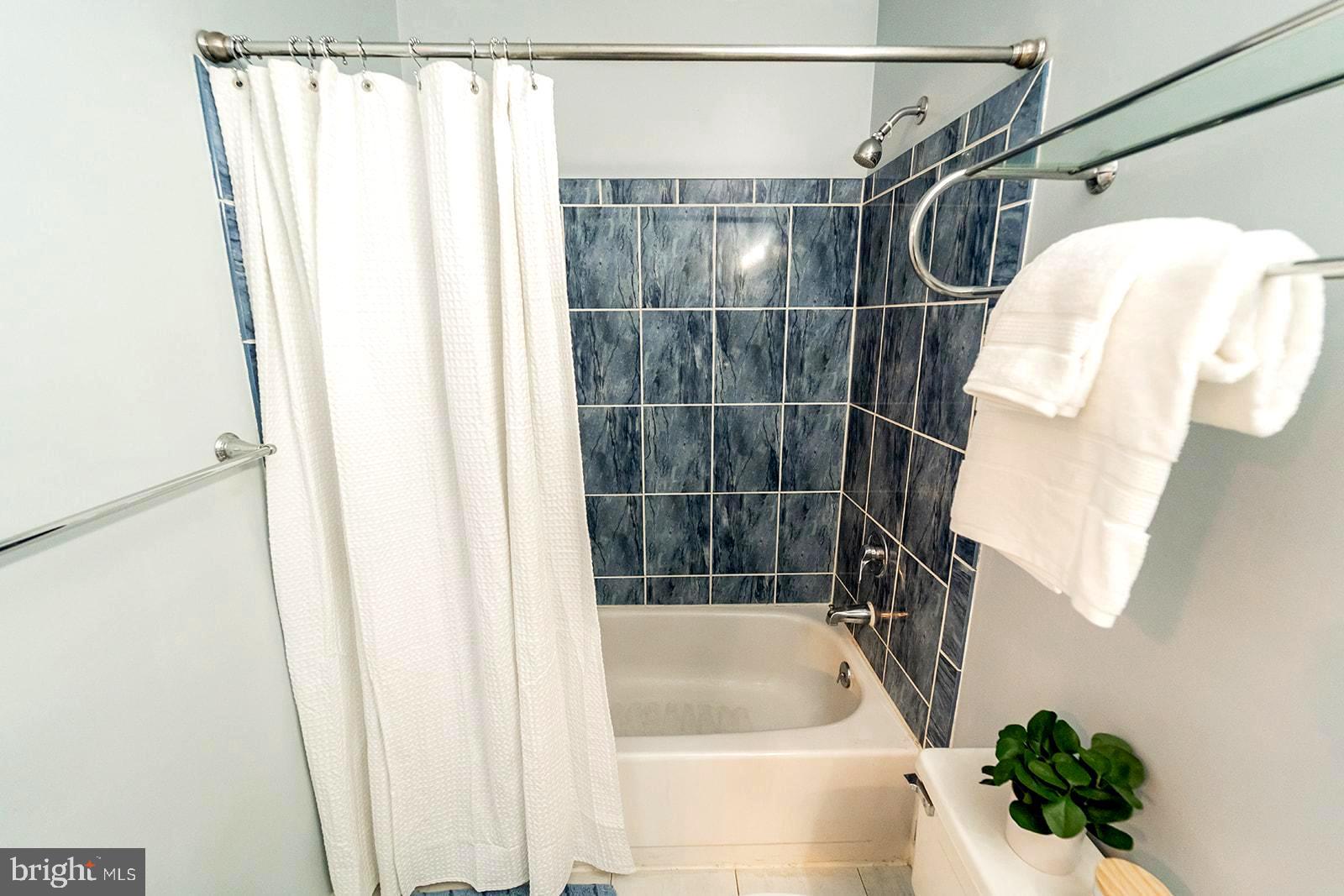 TIMBER CREEK - Residential