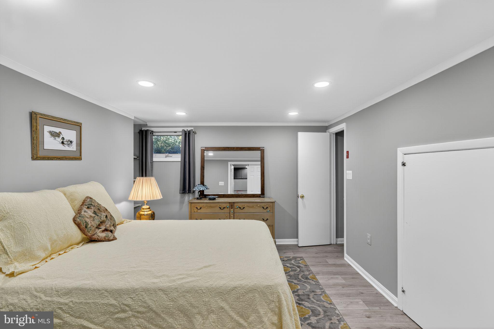 LINNCREST - Residential