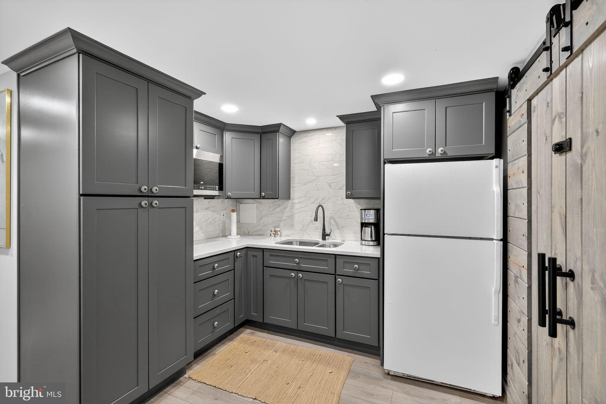 LINNCREST - Residential