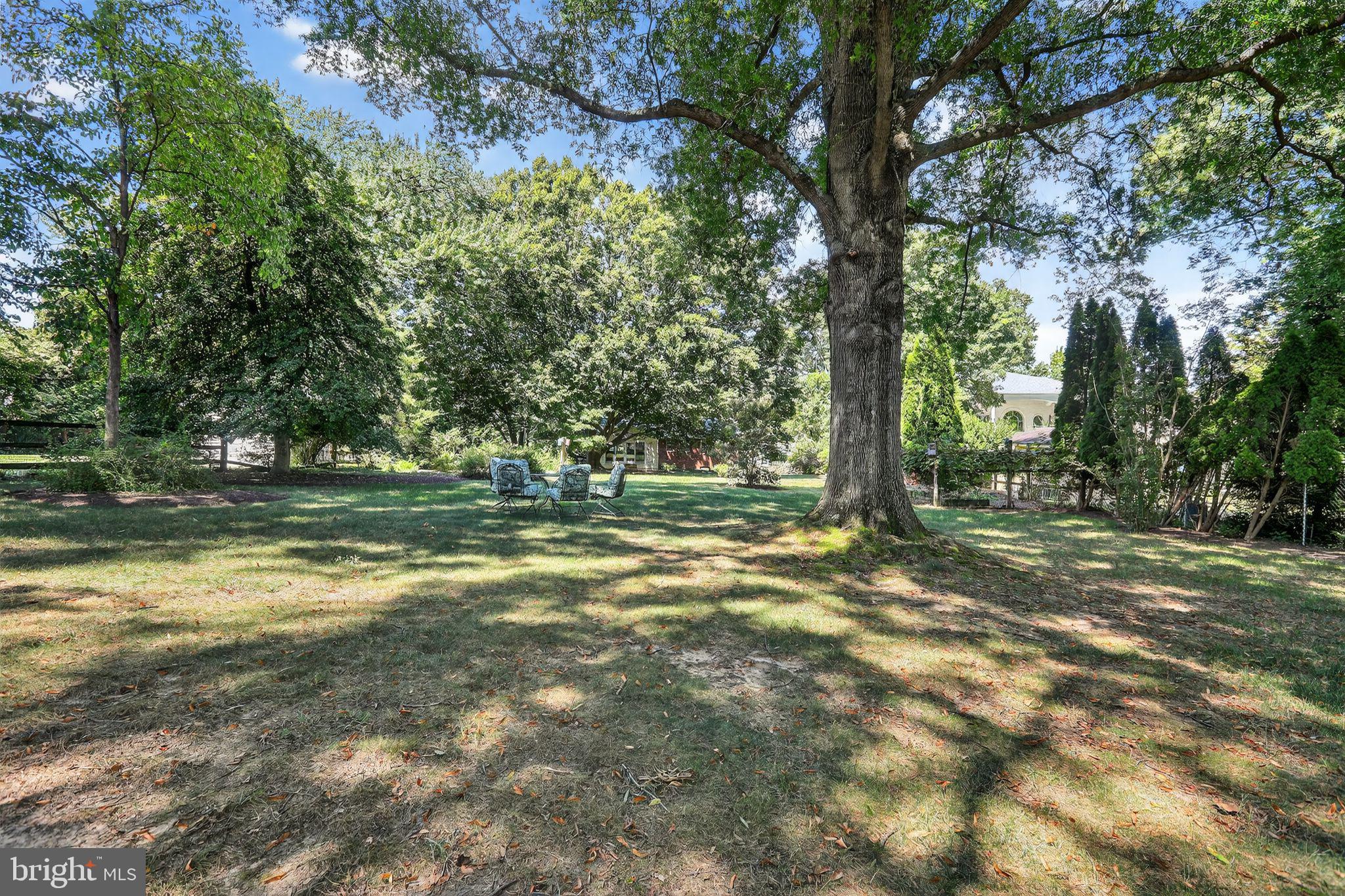 LINNCREST - Residential