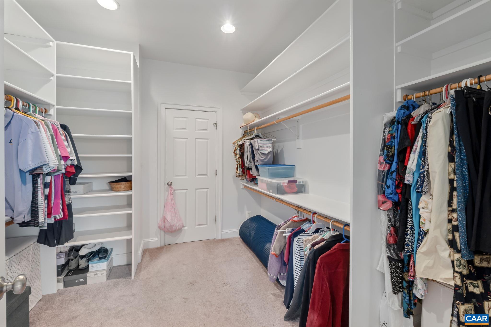 SPRING CREEK - Residential