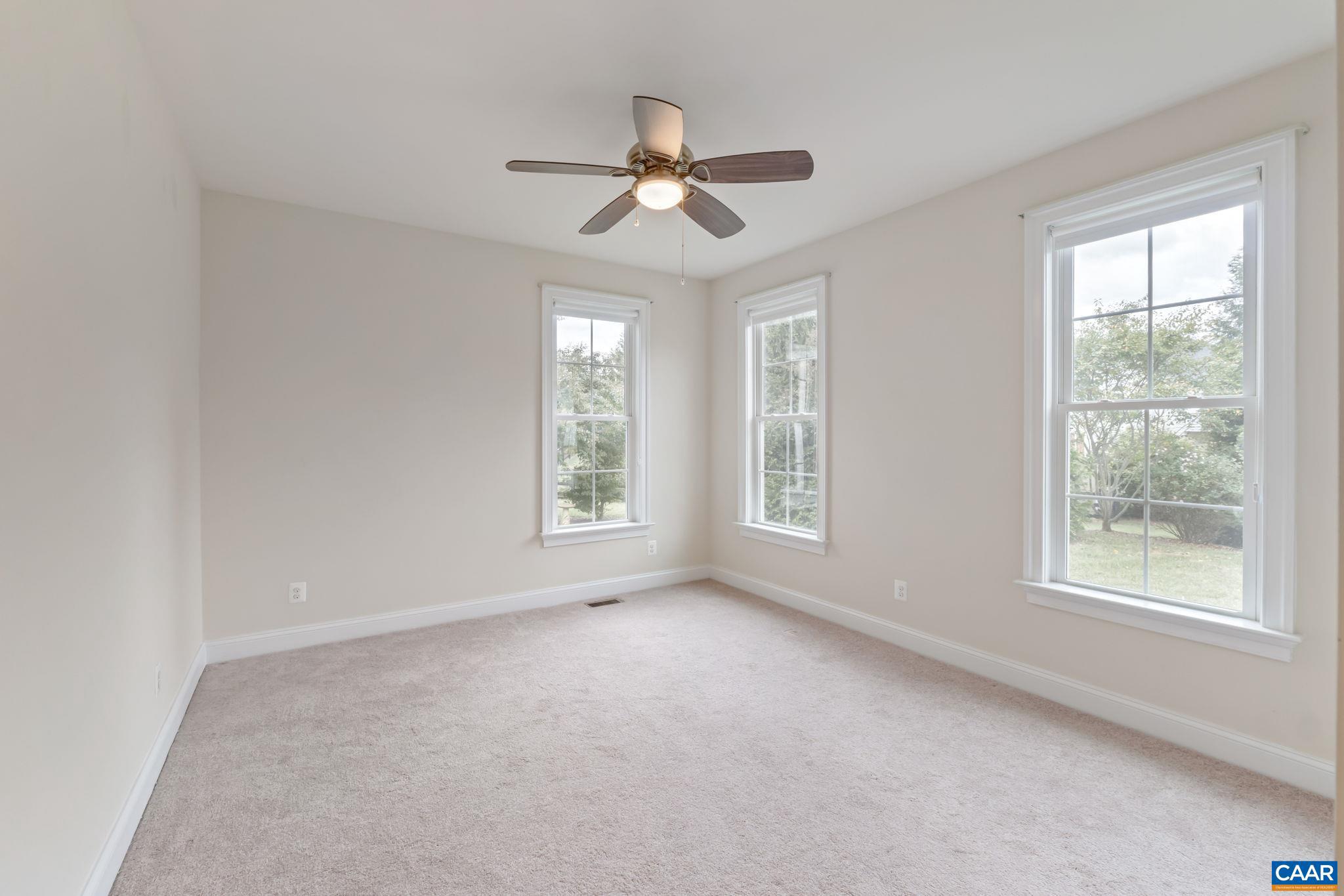 SPRING CREEK - Residential