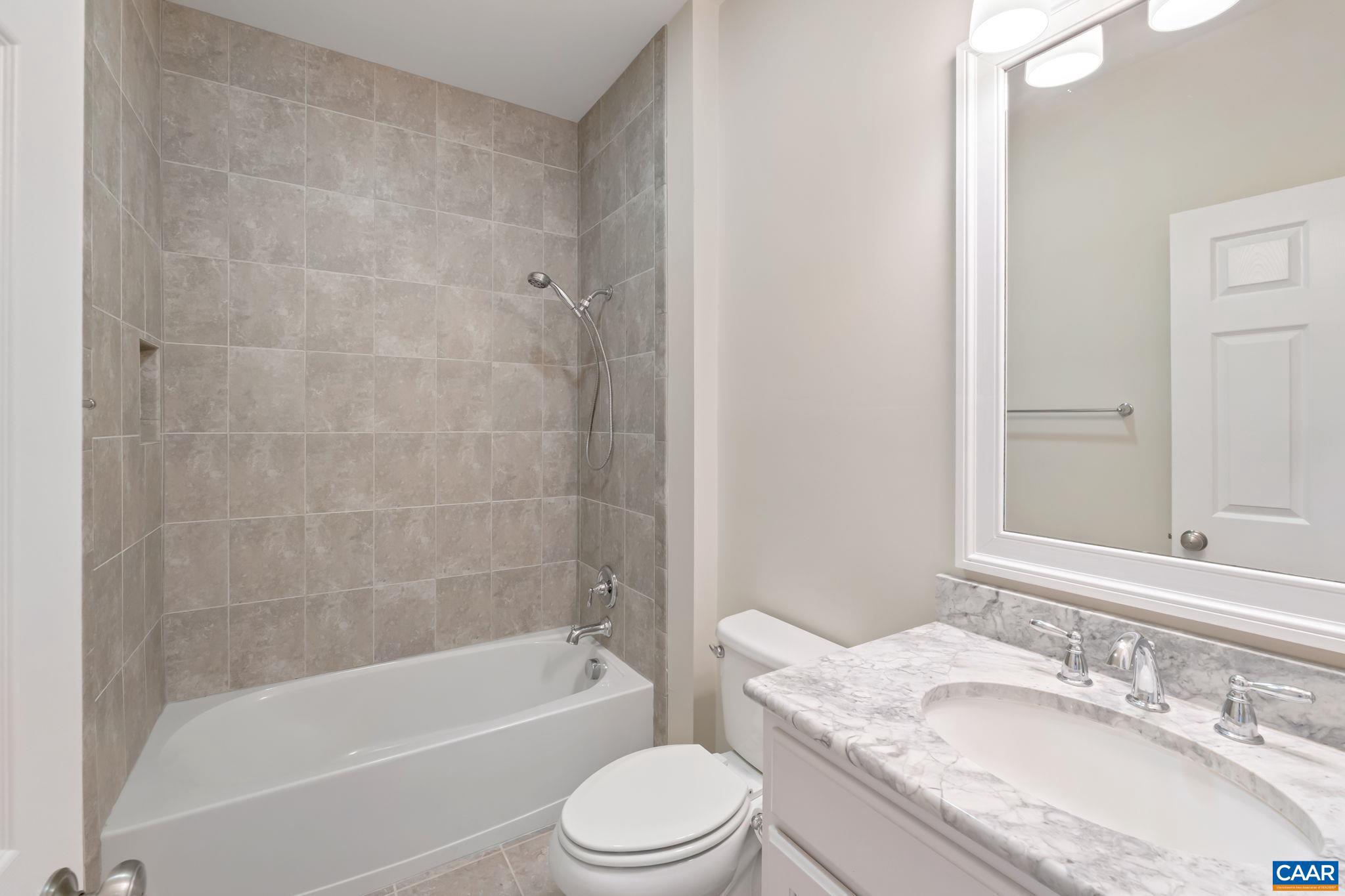 SPRING CREEK - Residential