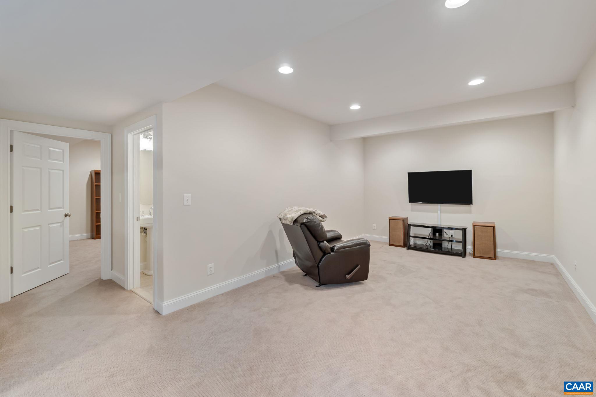 SPRING CREEK - Residential