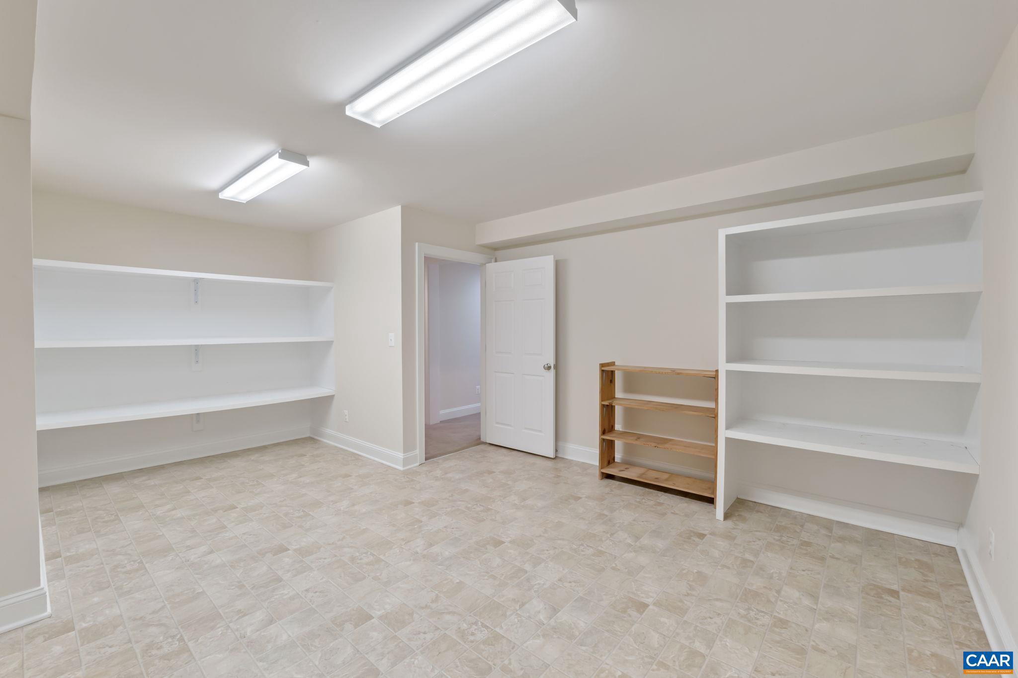 SPRING CREEK - Residential