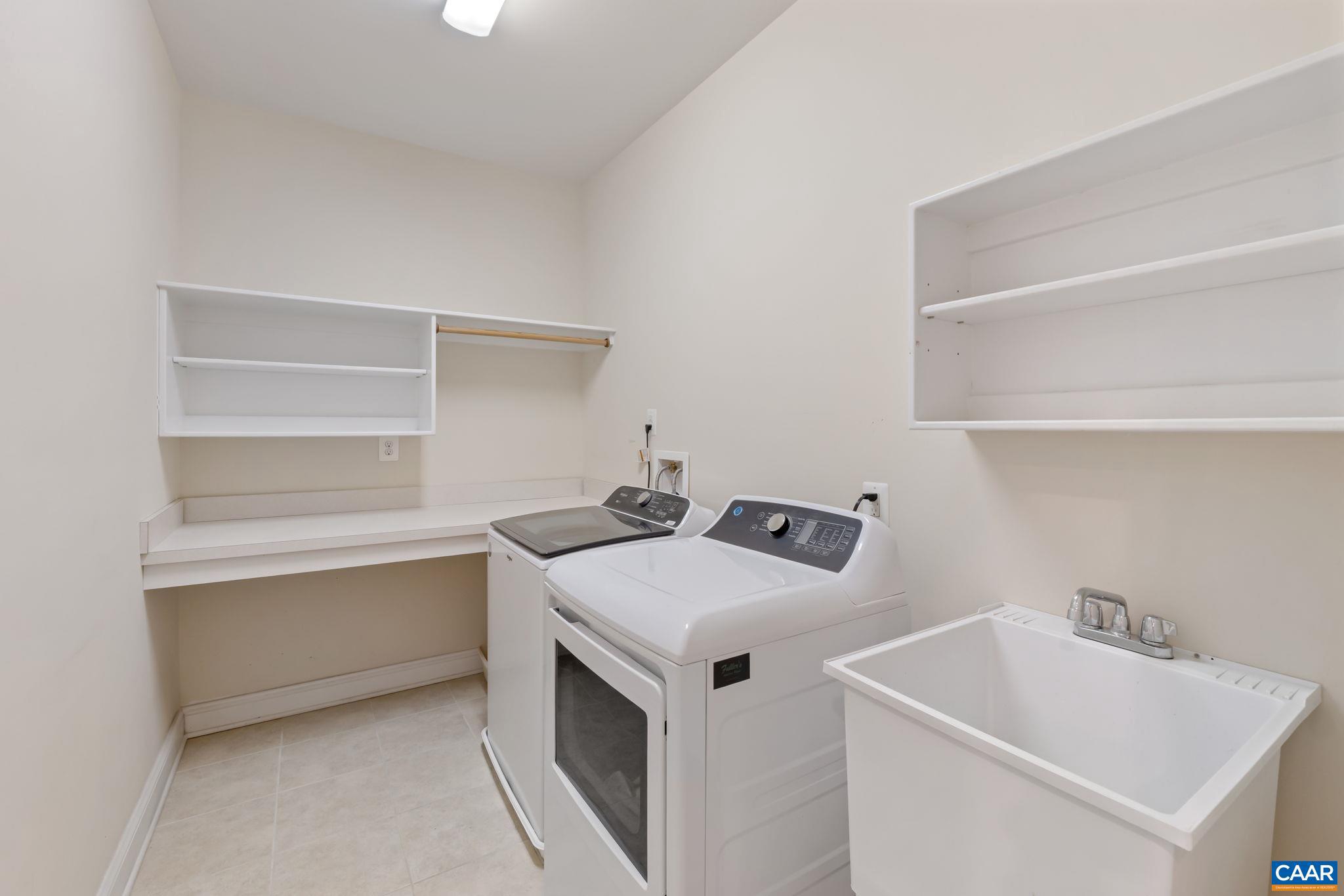 SPRING CREEK - Residential