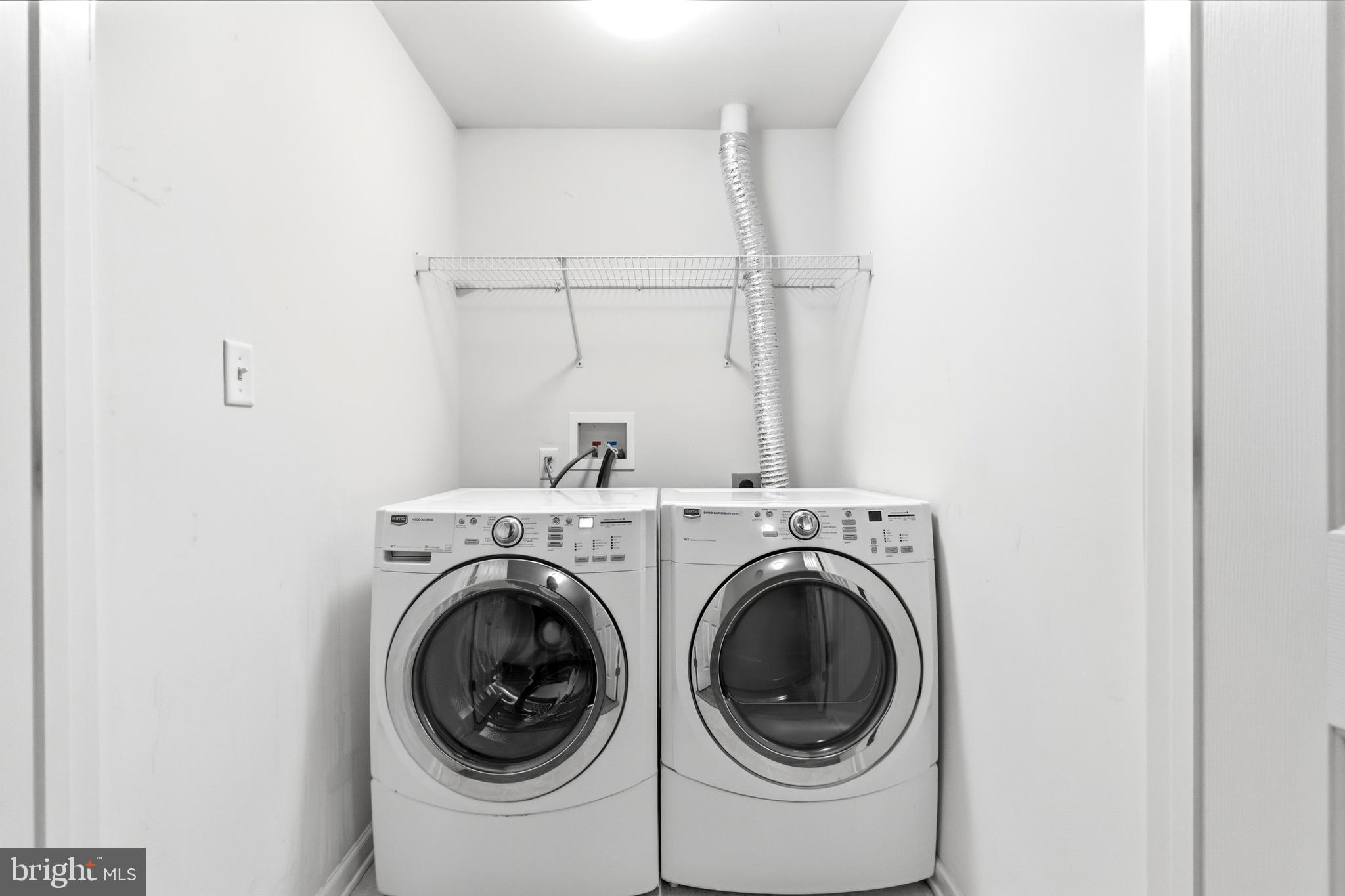 RIVERSIDE VILLAGES - Residential