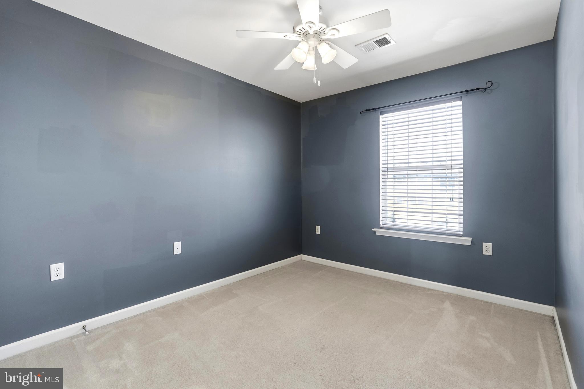 RIVERSIDE VILLAGES - Residential