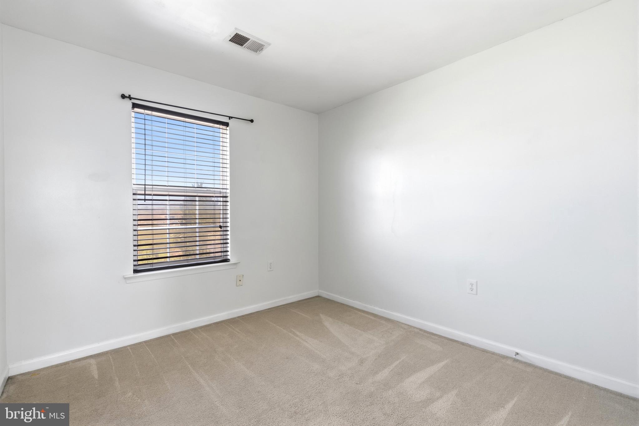 RIVERSIDE VILLAGES - Residential