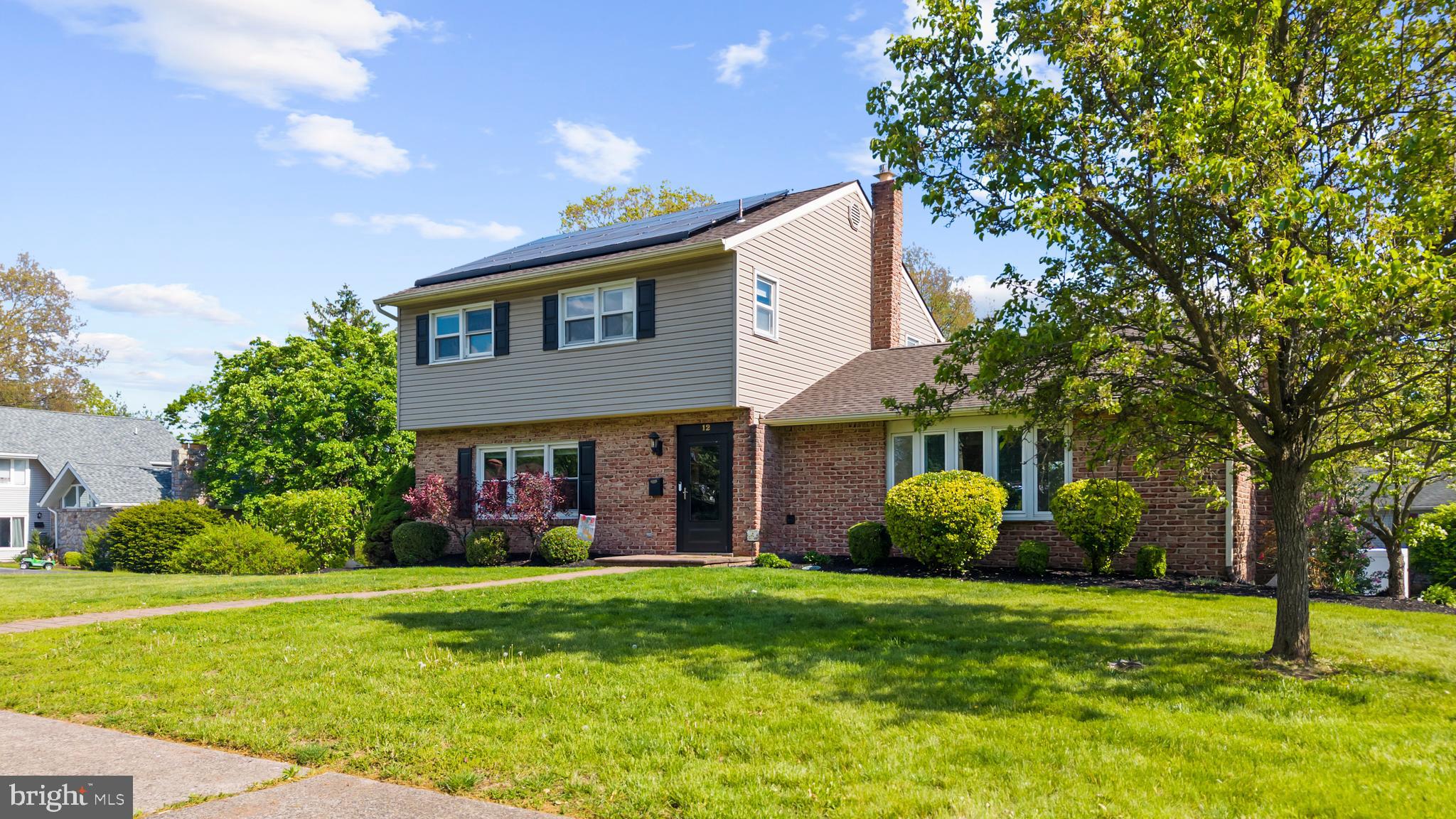 AMITY GARDENS - Residential