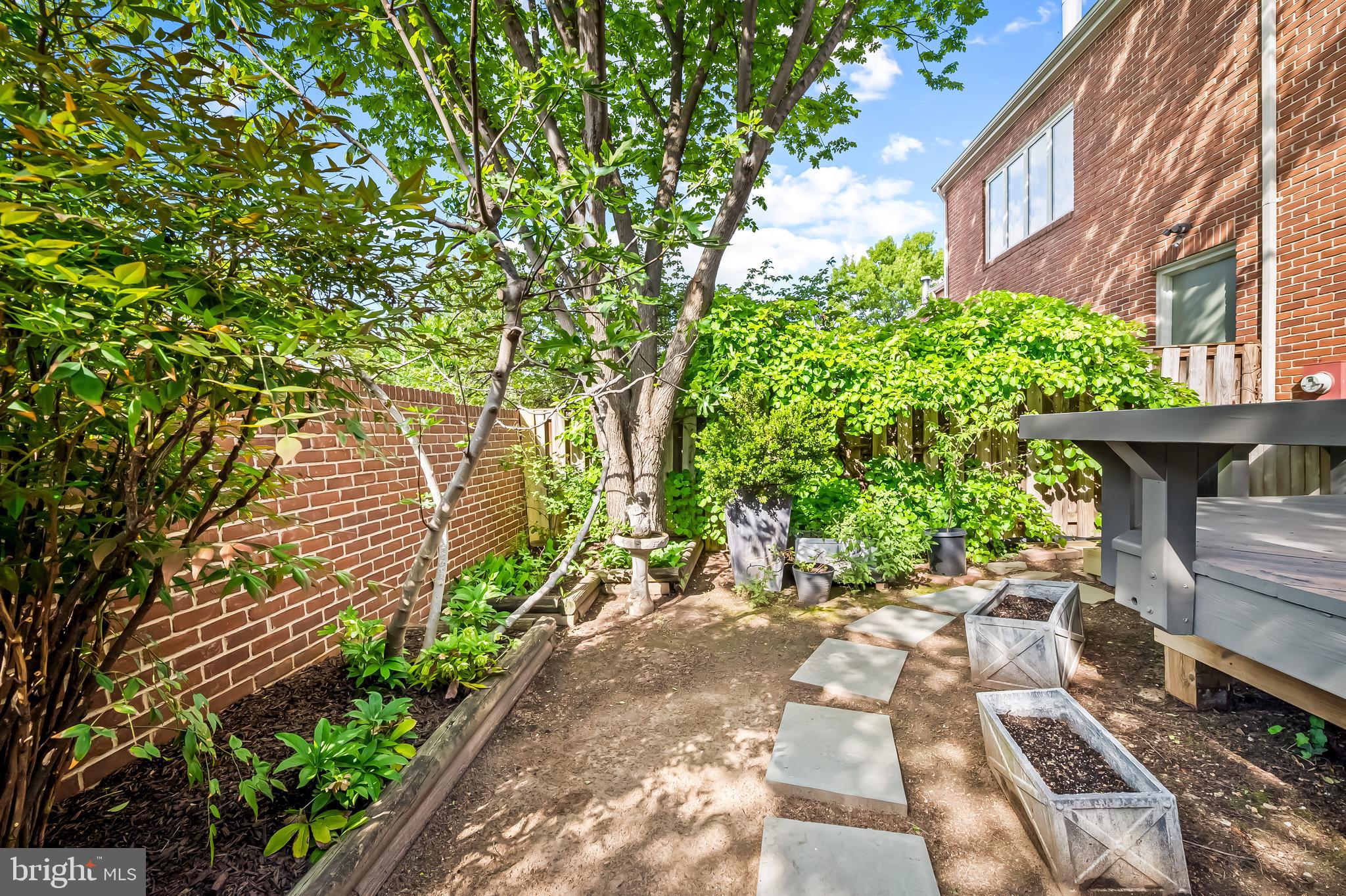 BOLTON HILL HISTORIC DISTRICT - Residential