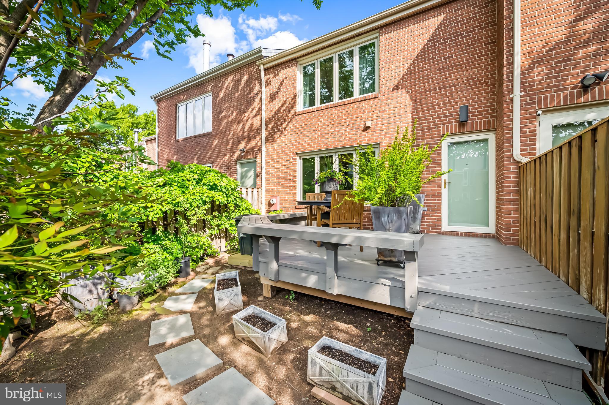 BOLTON HILL HISTORIC DISTRICT - Residential