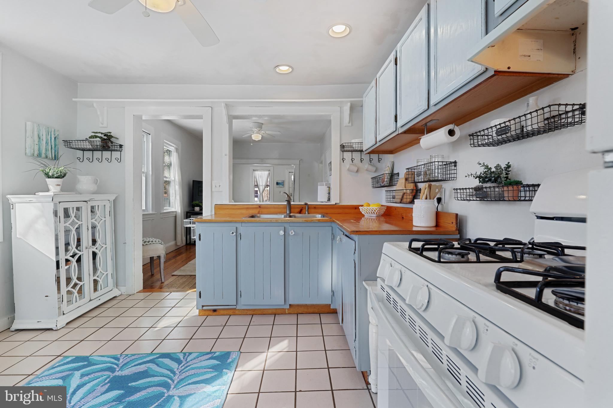 HOMEWOOD - Residential