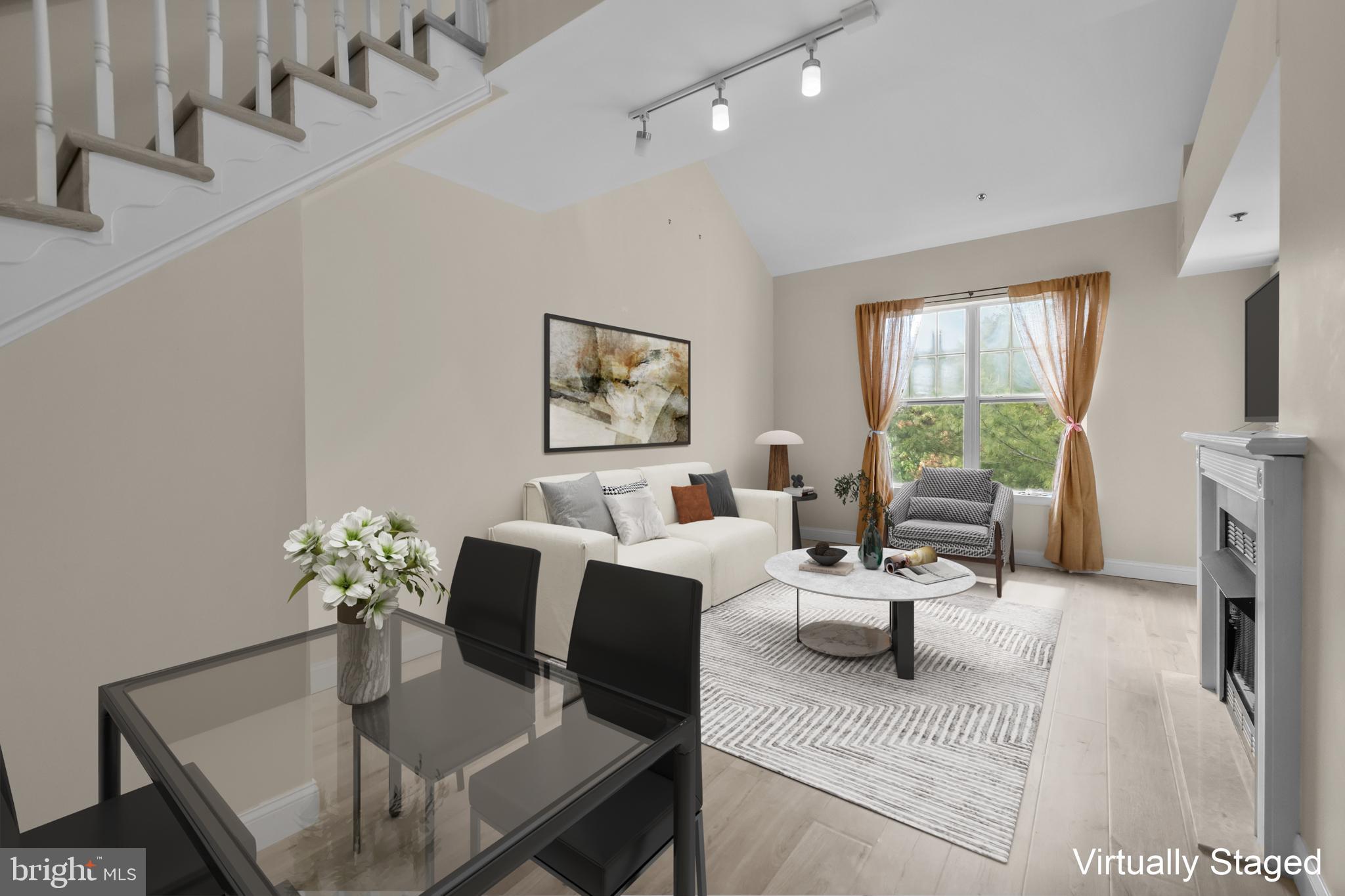 LILLIAN COURT AT TYSONS - Residential