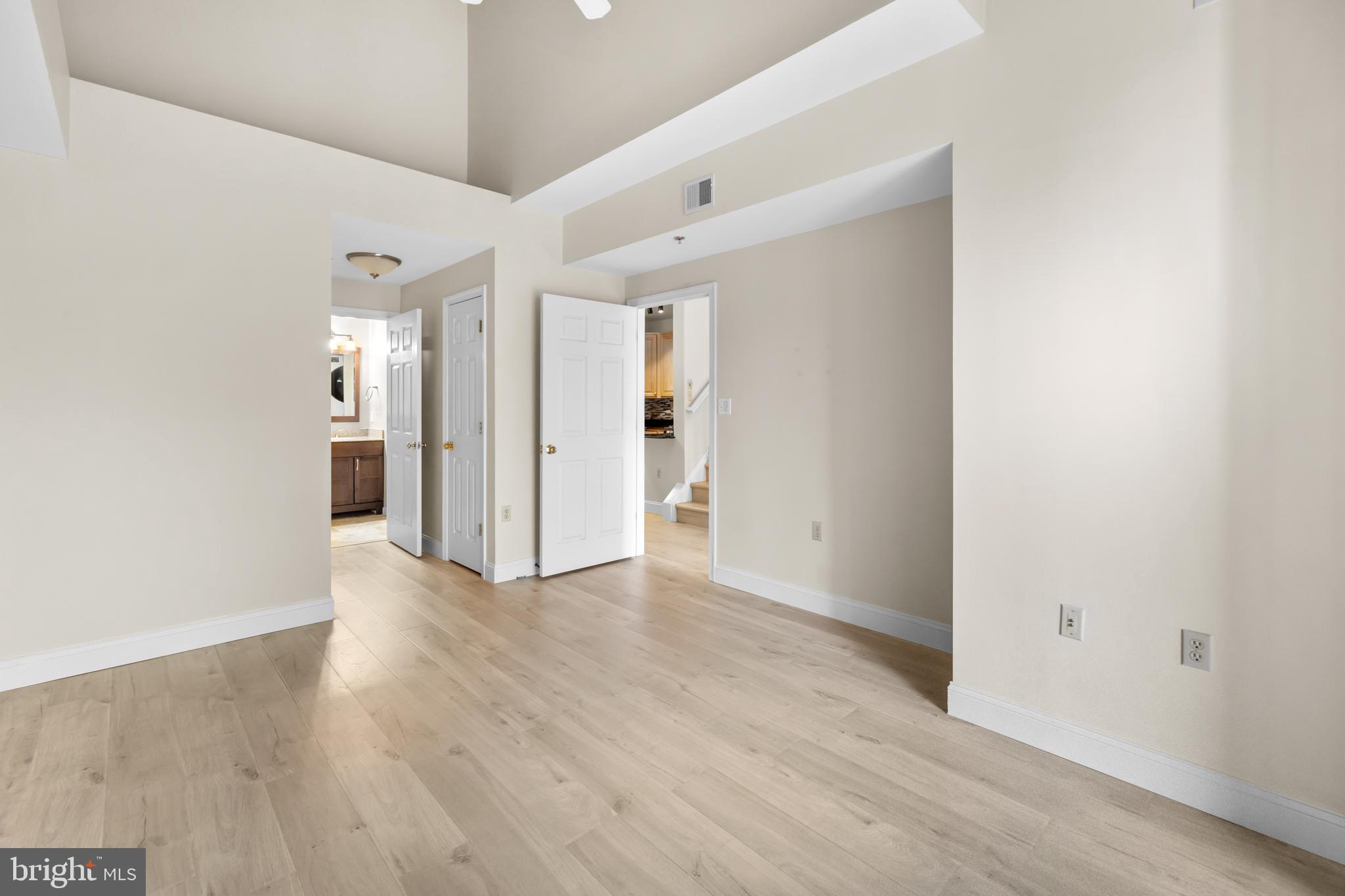 LILLIAN COURT AT TYSONS - Residential