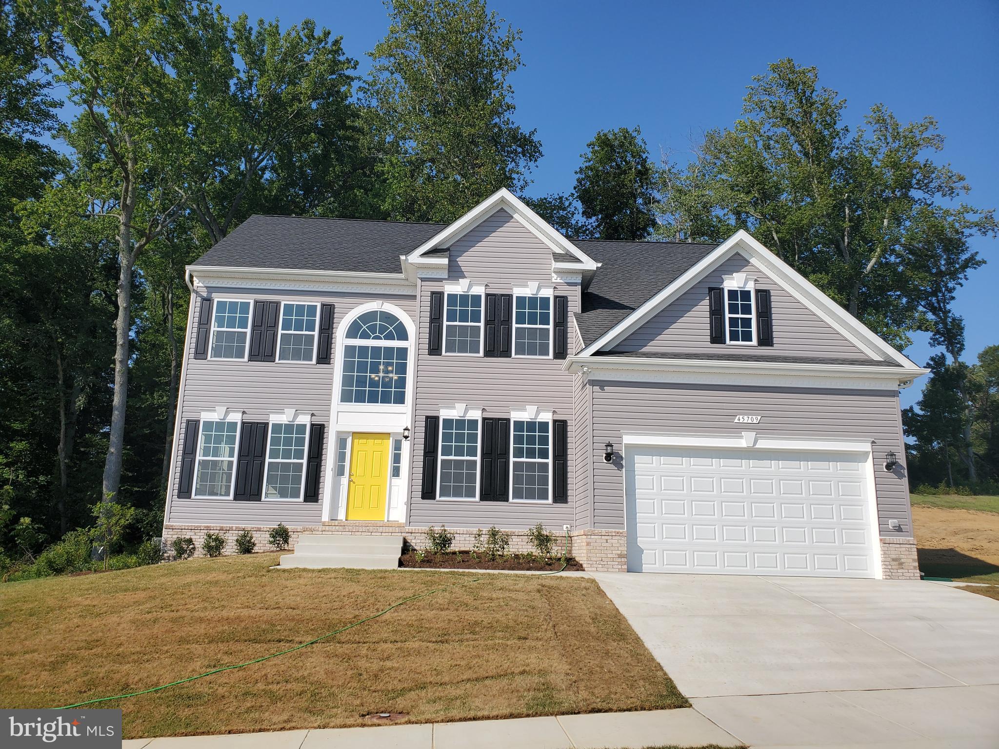 ELIZABETH HILLS PHASE 6 - Residential