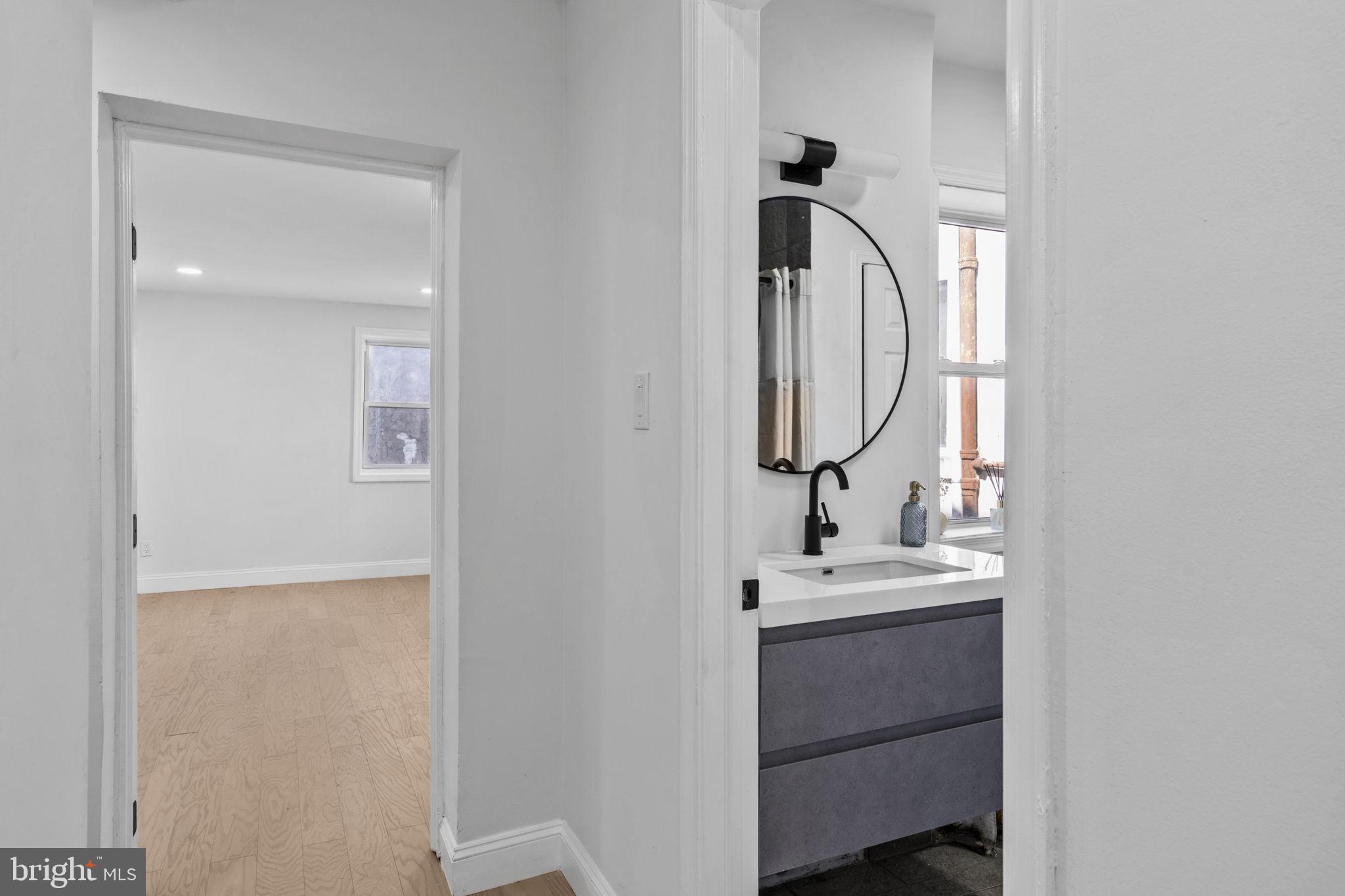 OLDE KENSINGTON - Residential