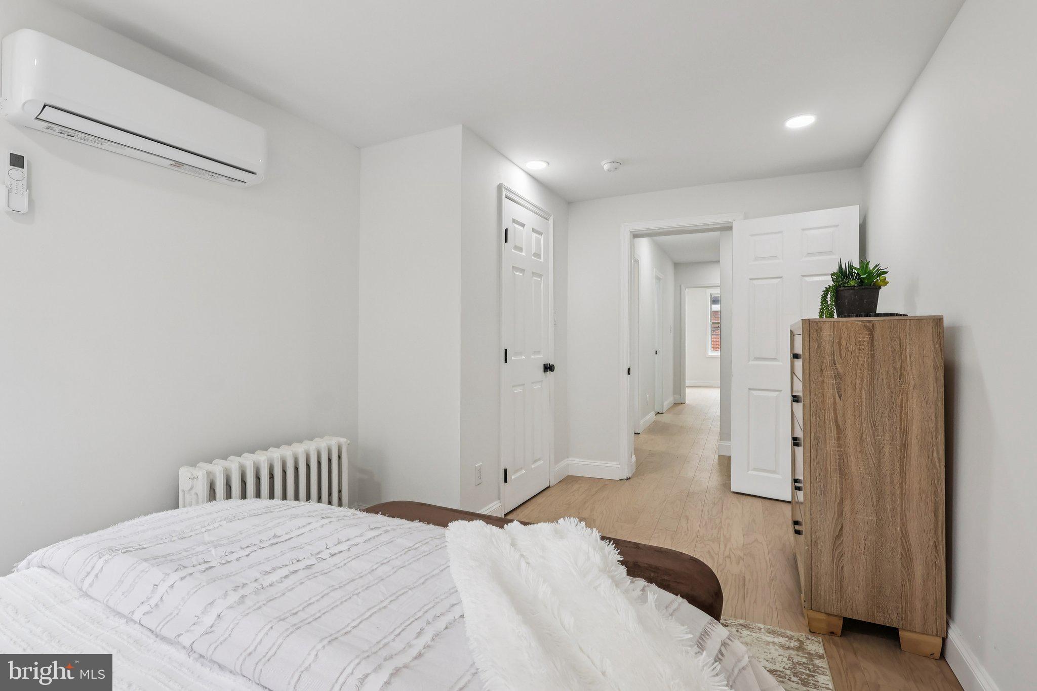 OLDE KENSINGTON - Residential