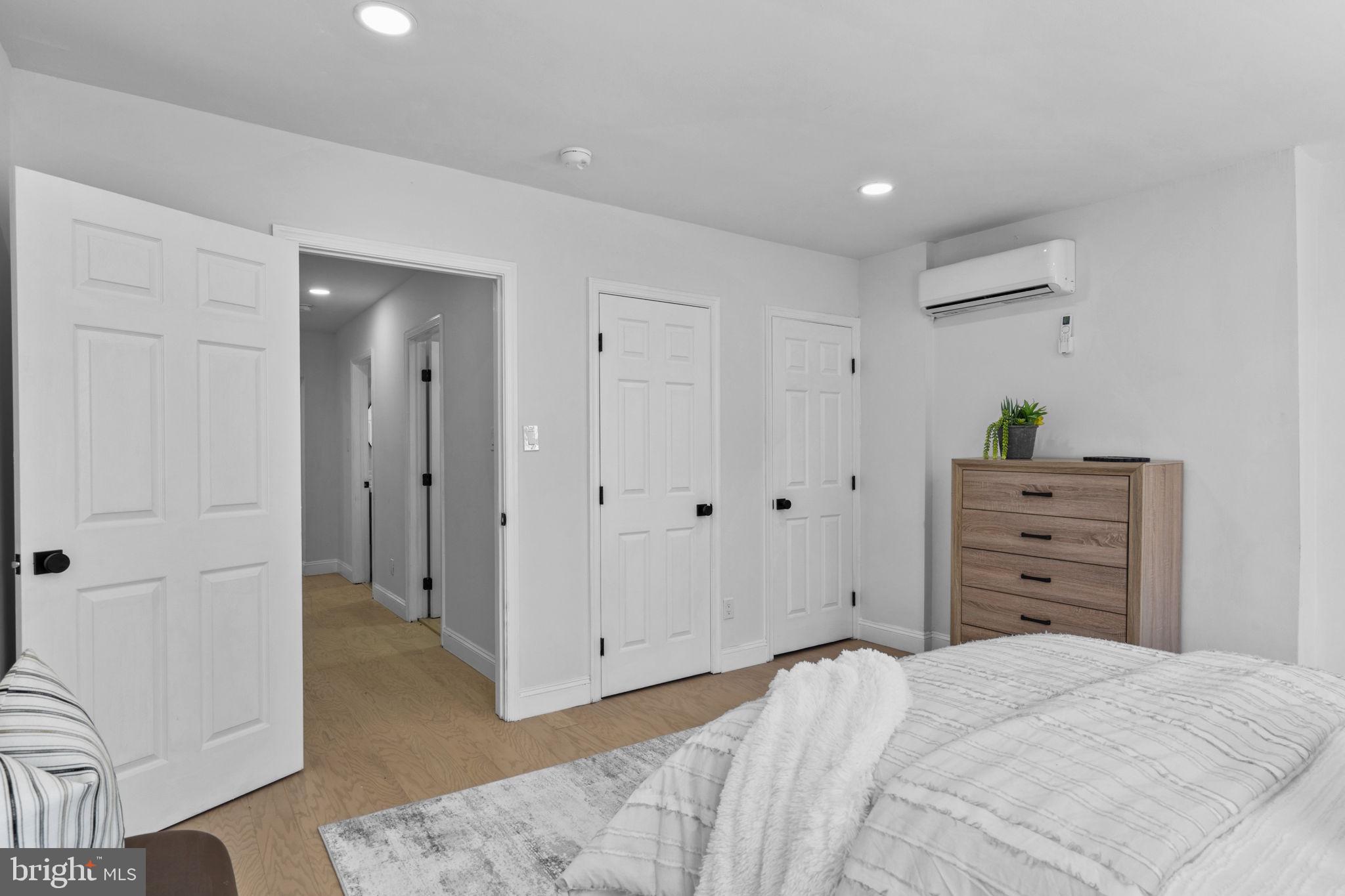 OLDE KENSINGTON - Residential