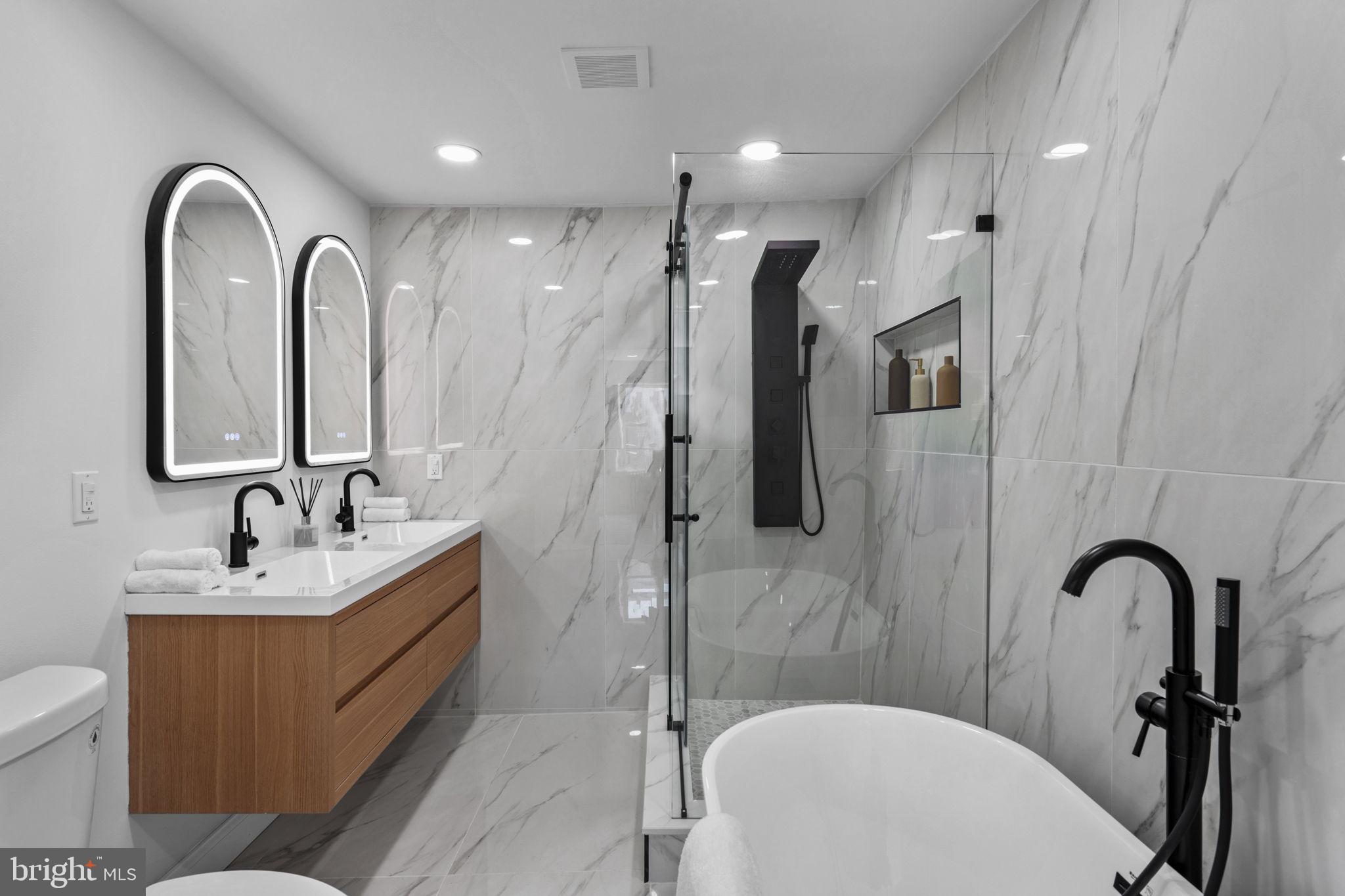 OLDE KENSINGTON - Residential