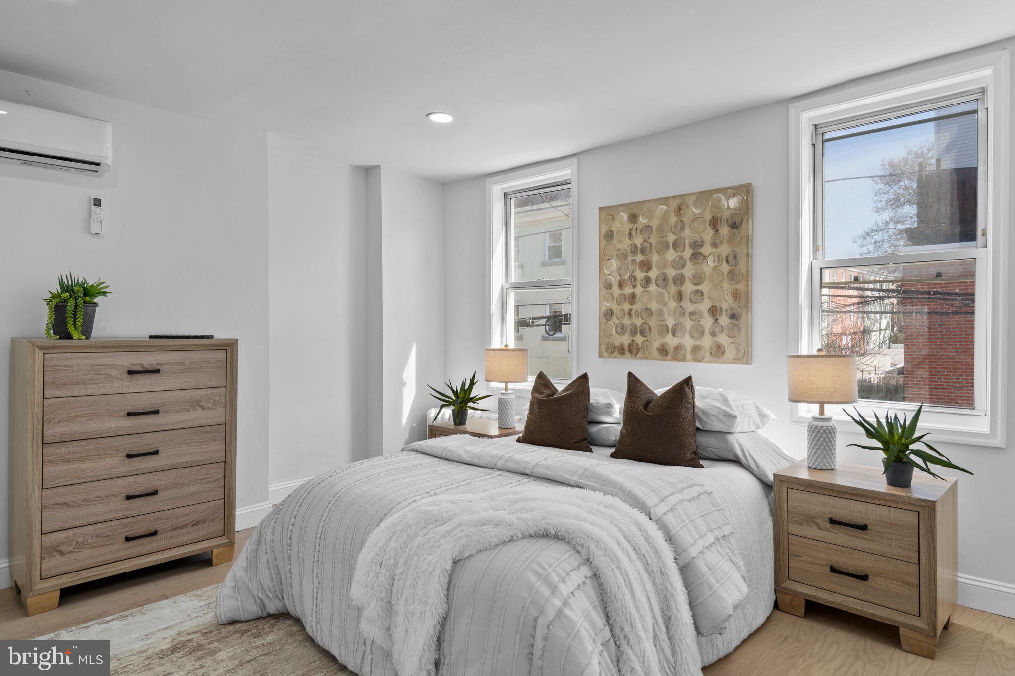 OLDE KENSINGTON - Residential