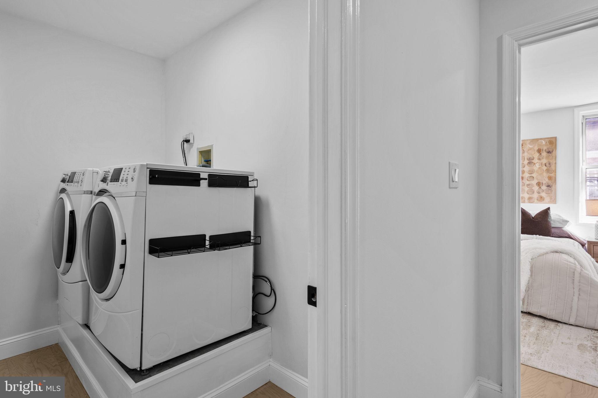 OLDE KENSINGTON - Residential