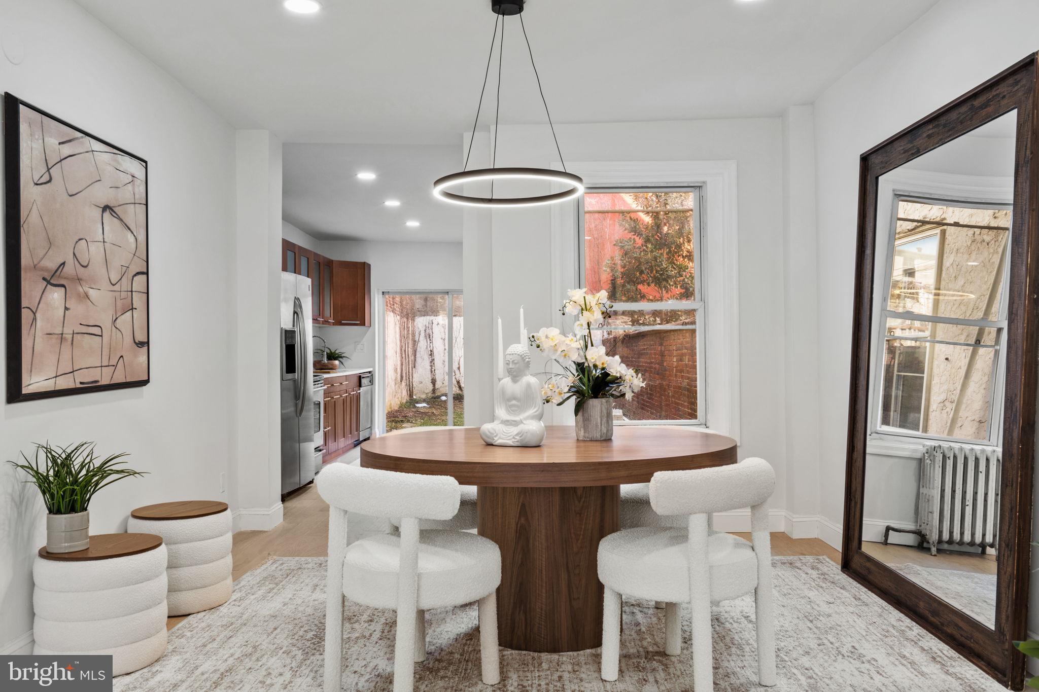 OLDE KENSINGTON - Residential