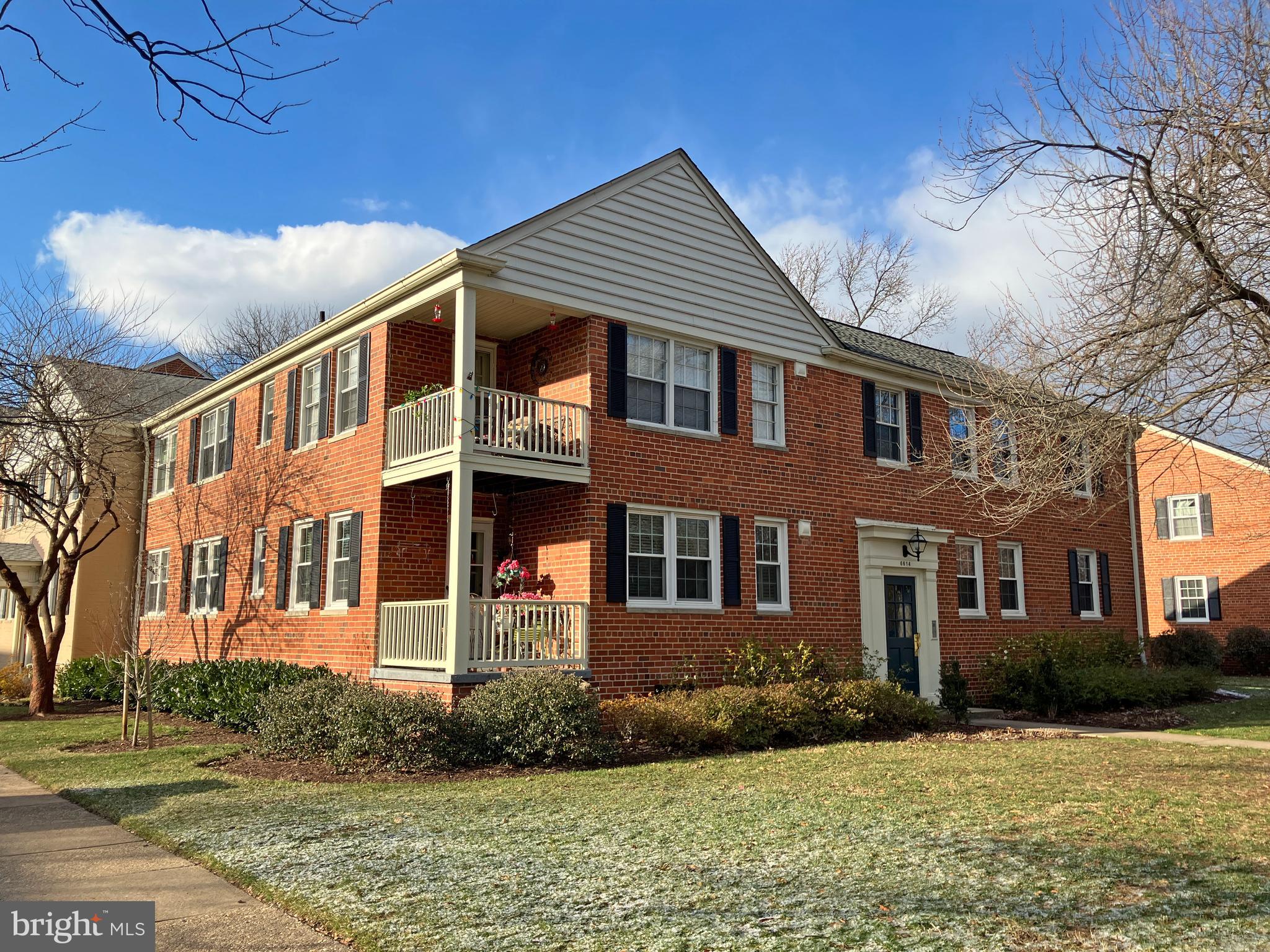 BELLE VIEW CONDOMINIUMS - Residential Lease