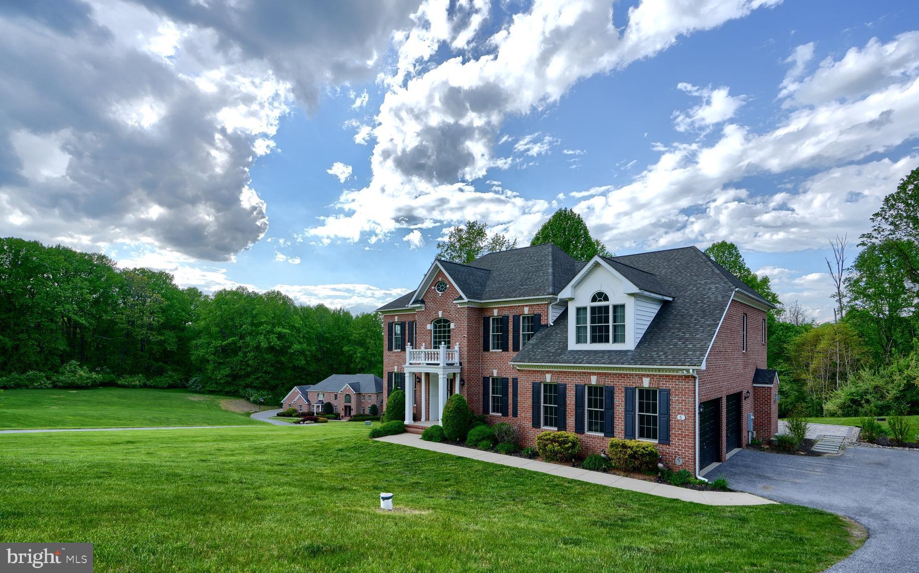 5 FOX FIELD COURT