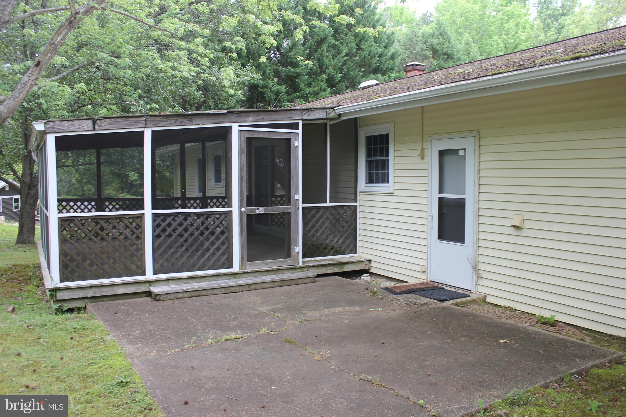 FRIENDLY PINES - Residential