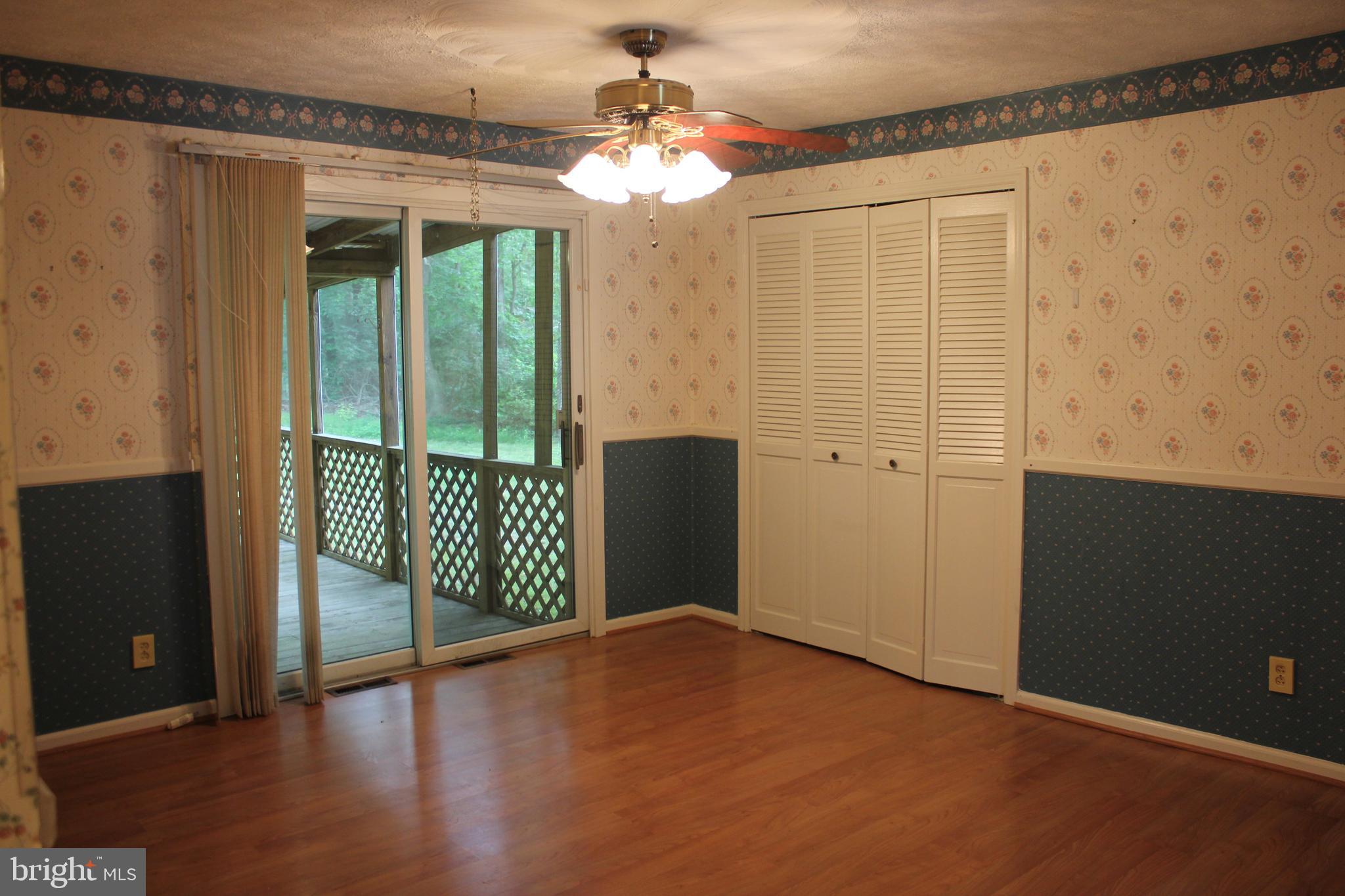 FRIENDLY PINES - Residential