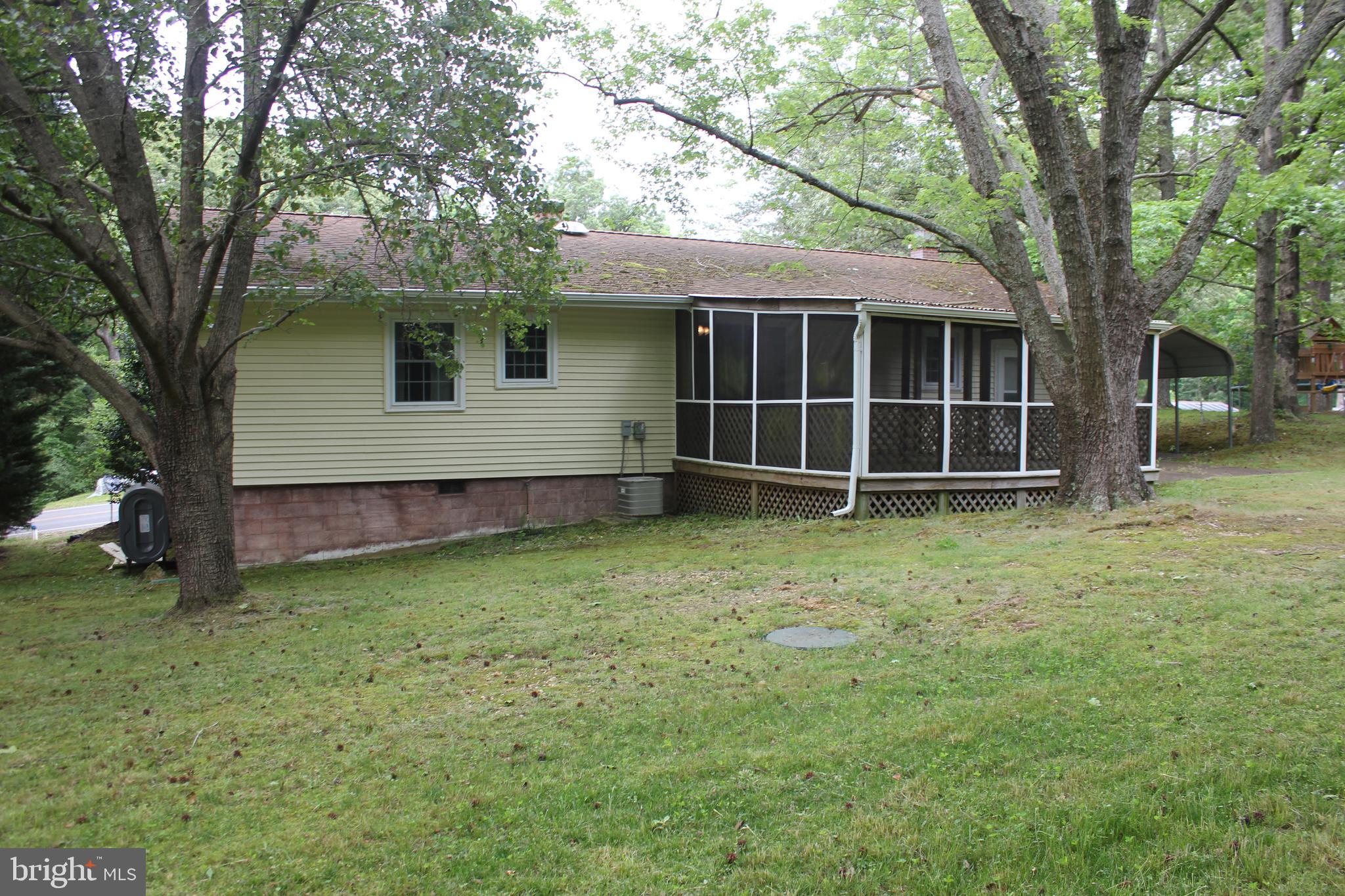 FRIENDLY PINES - Residential