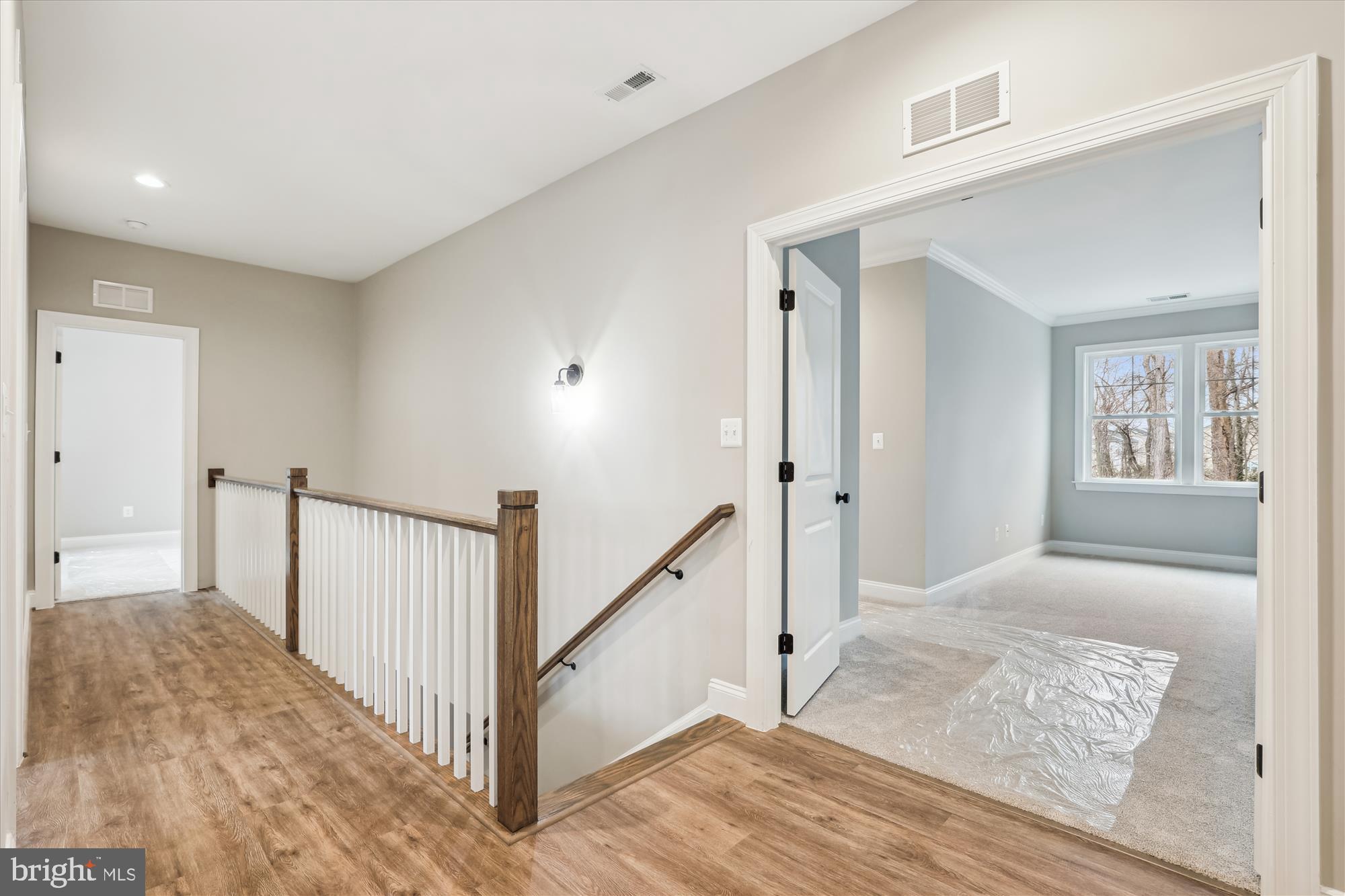 WARNER - Residential