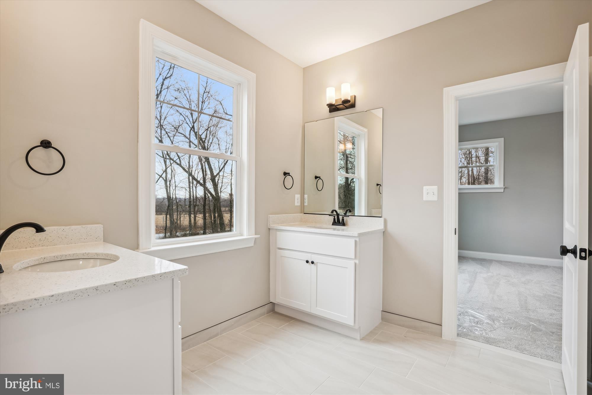 WARNER - Residential