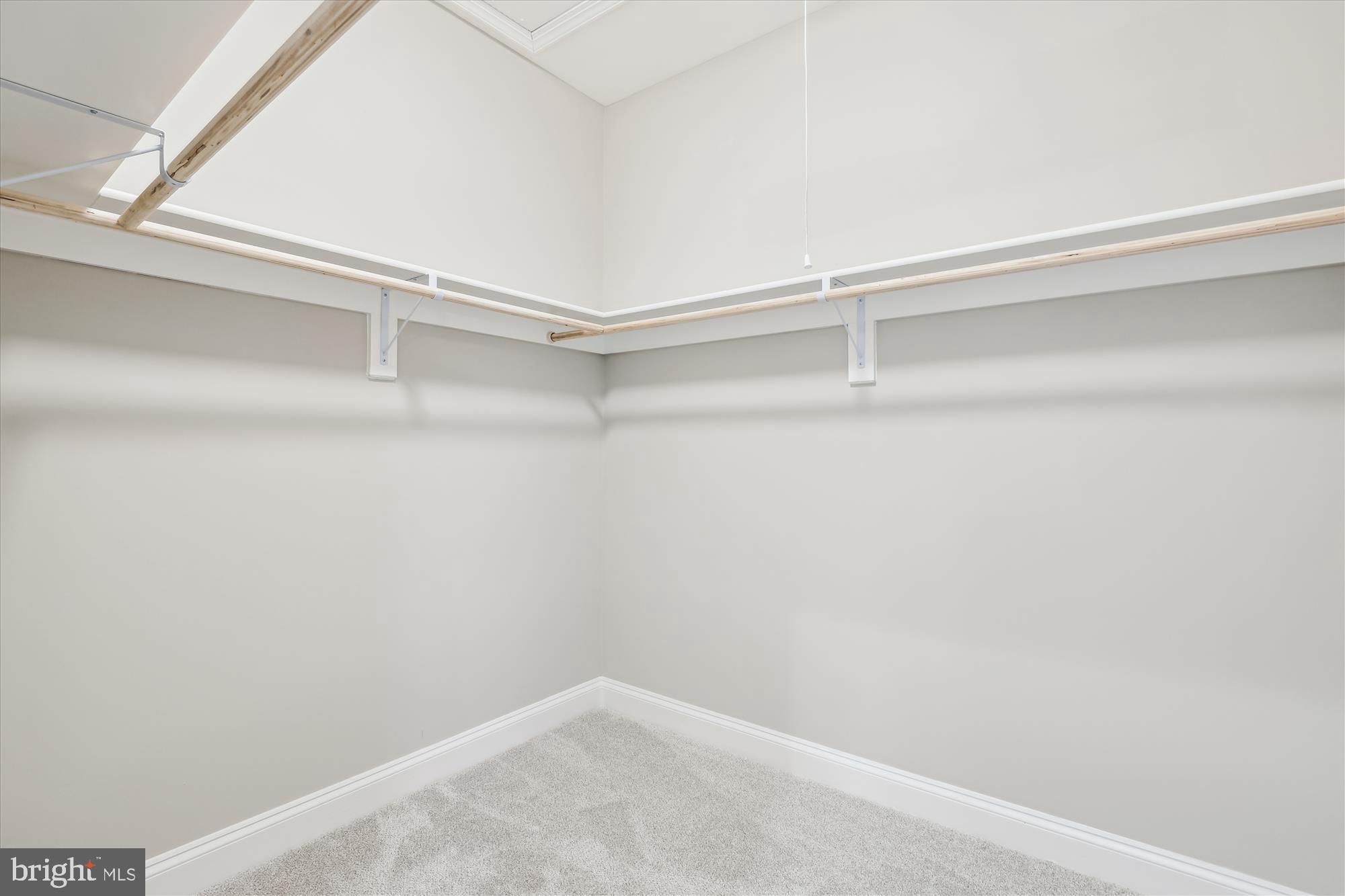 WARNER - Residential