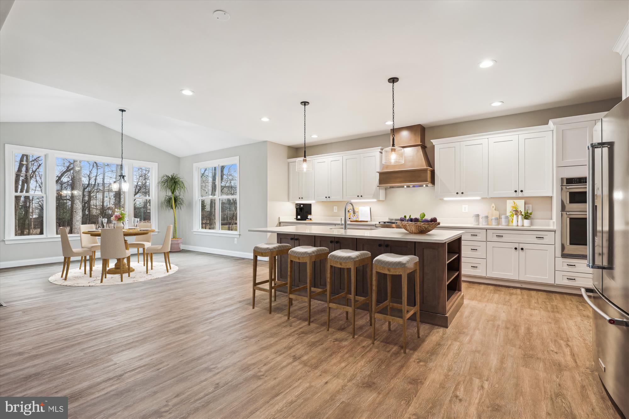 WARNER - Residential