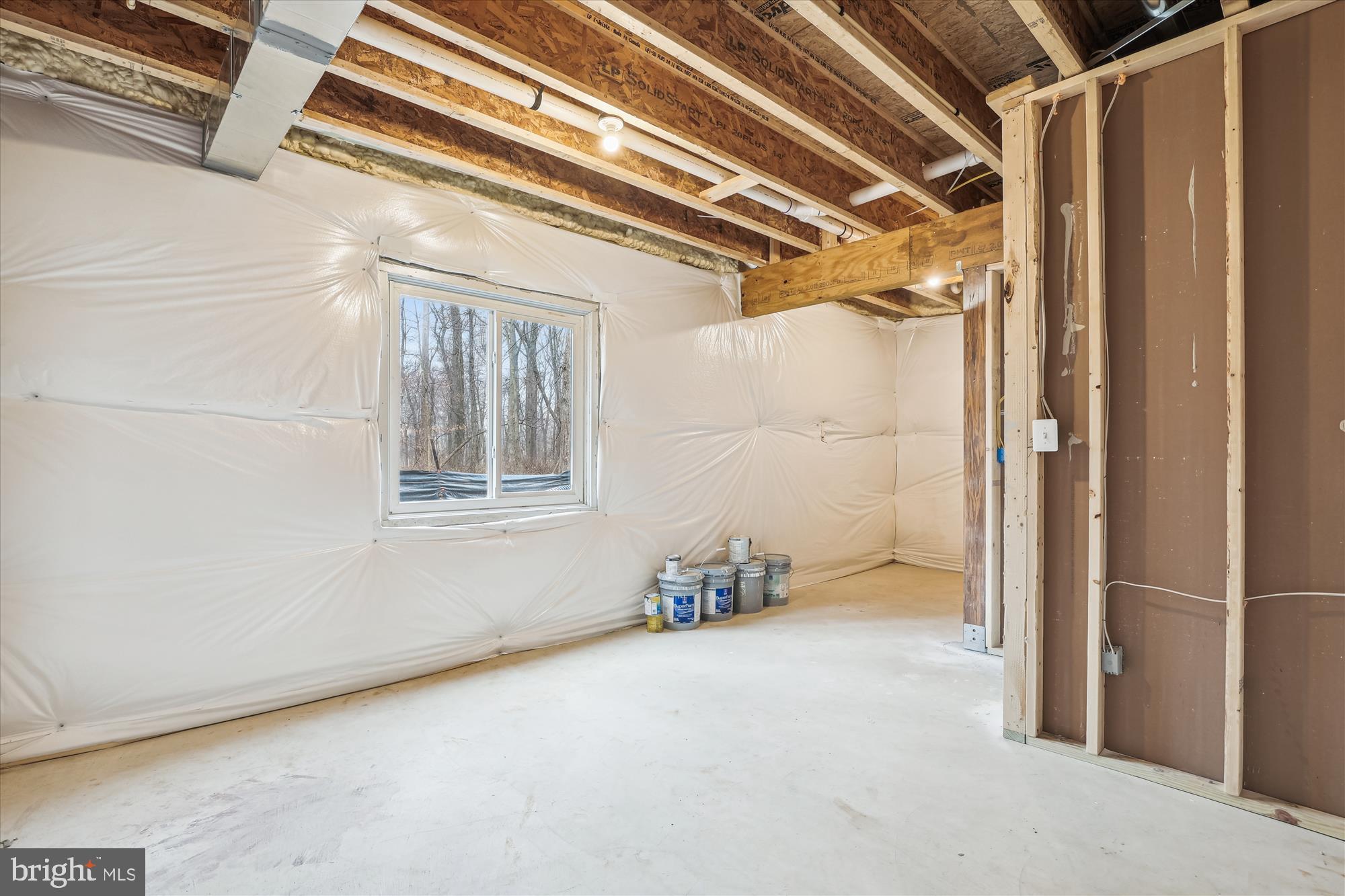 WARNER - Residential