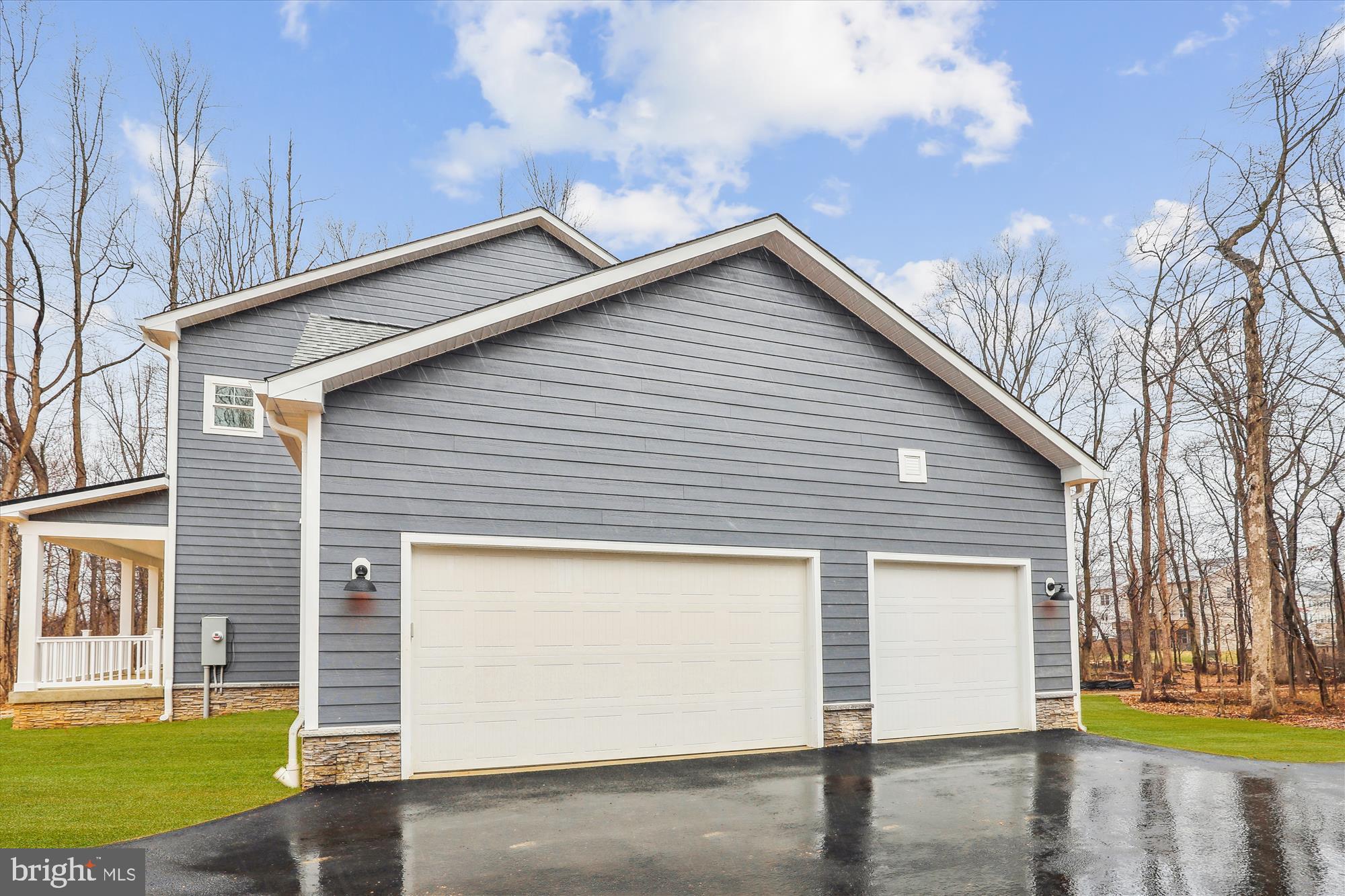 WARNER - Residential