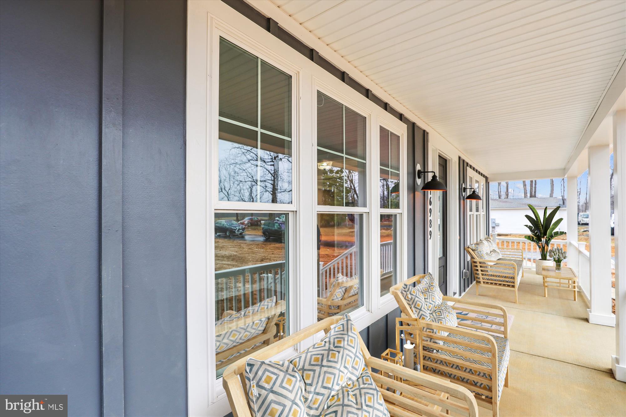 WARNER - Residential