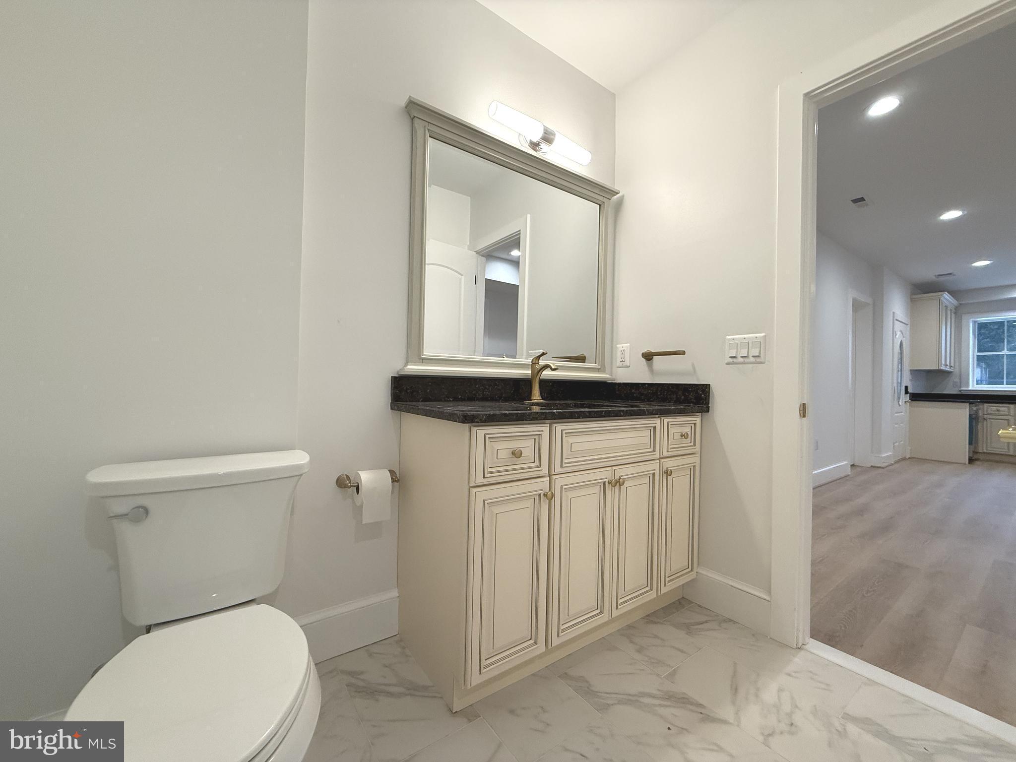 MEADOWBROOK VILLAGE - Residential Lease