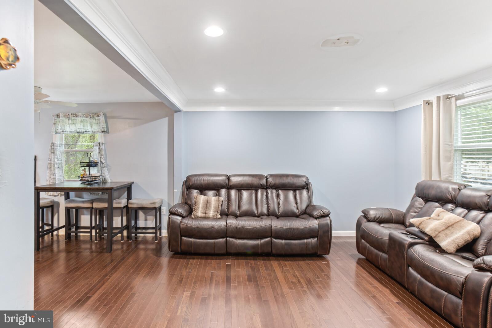 DALE CITY - Residential