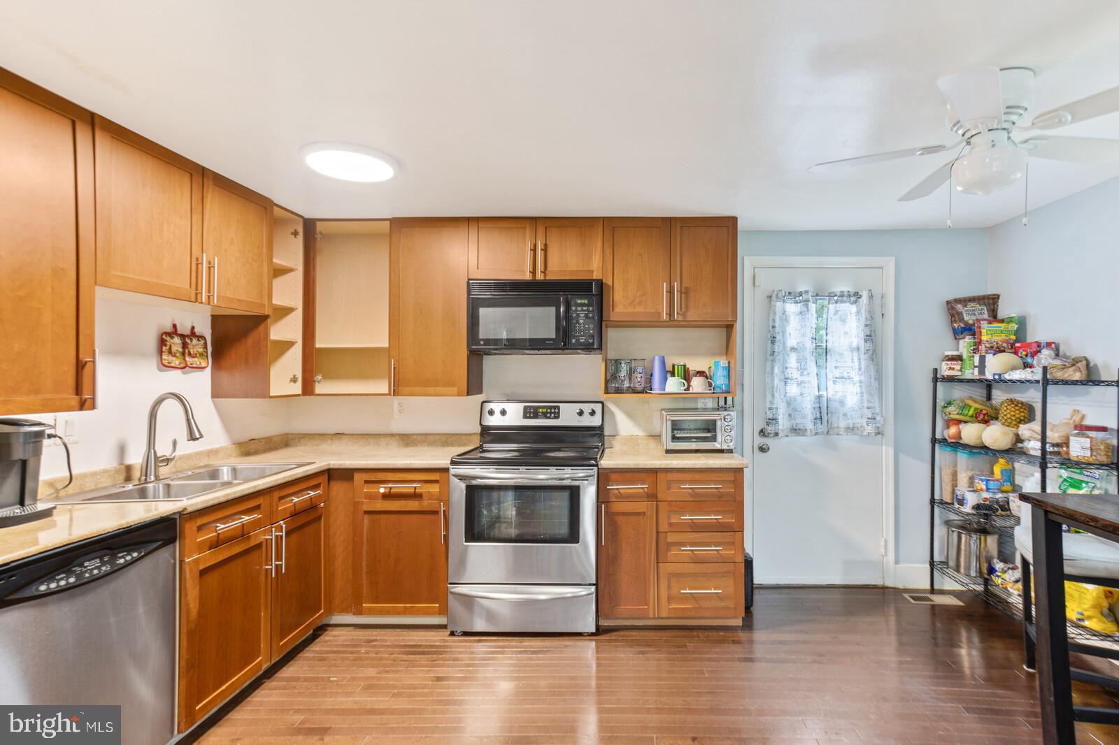 DALE CITY - Residential