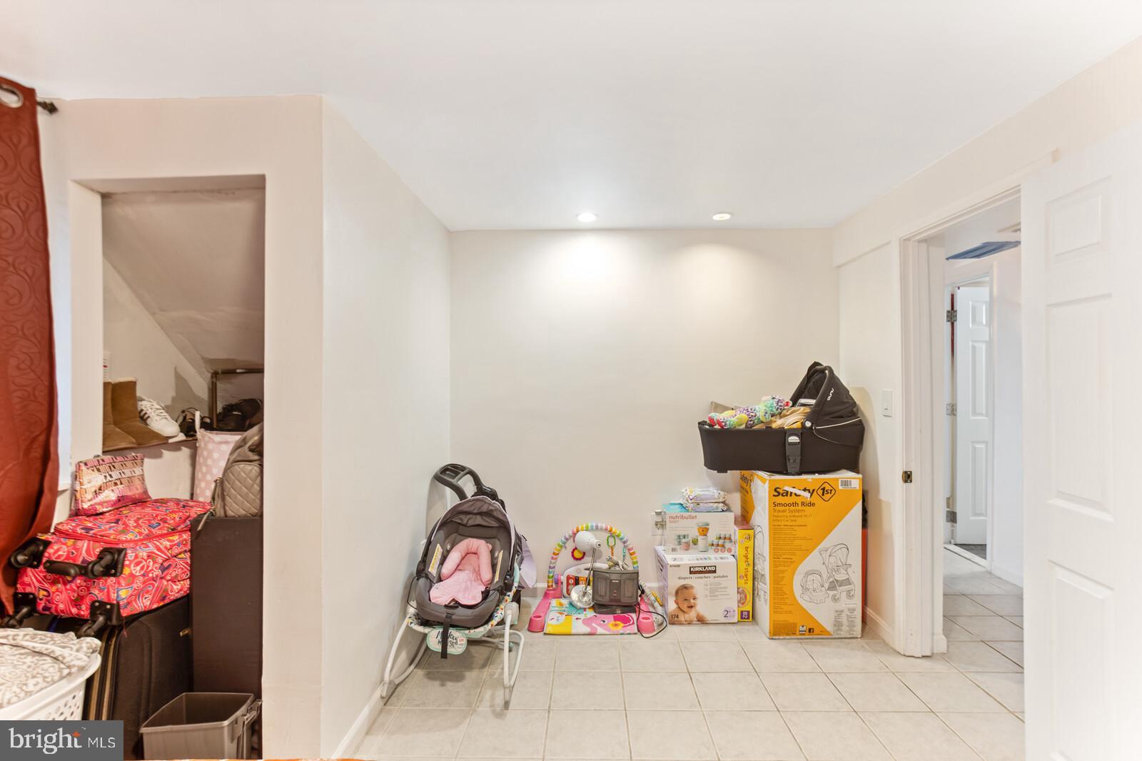 DALE CITY - Residential