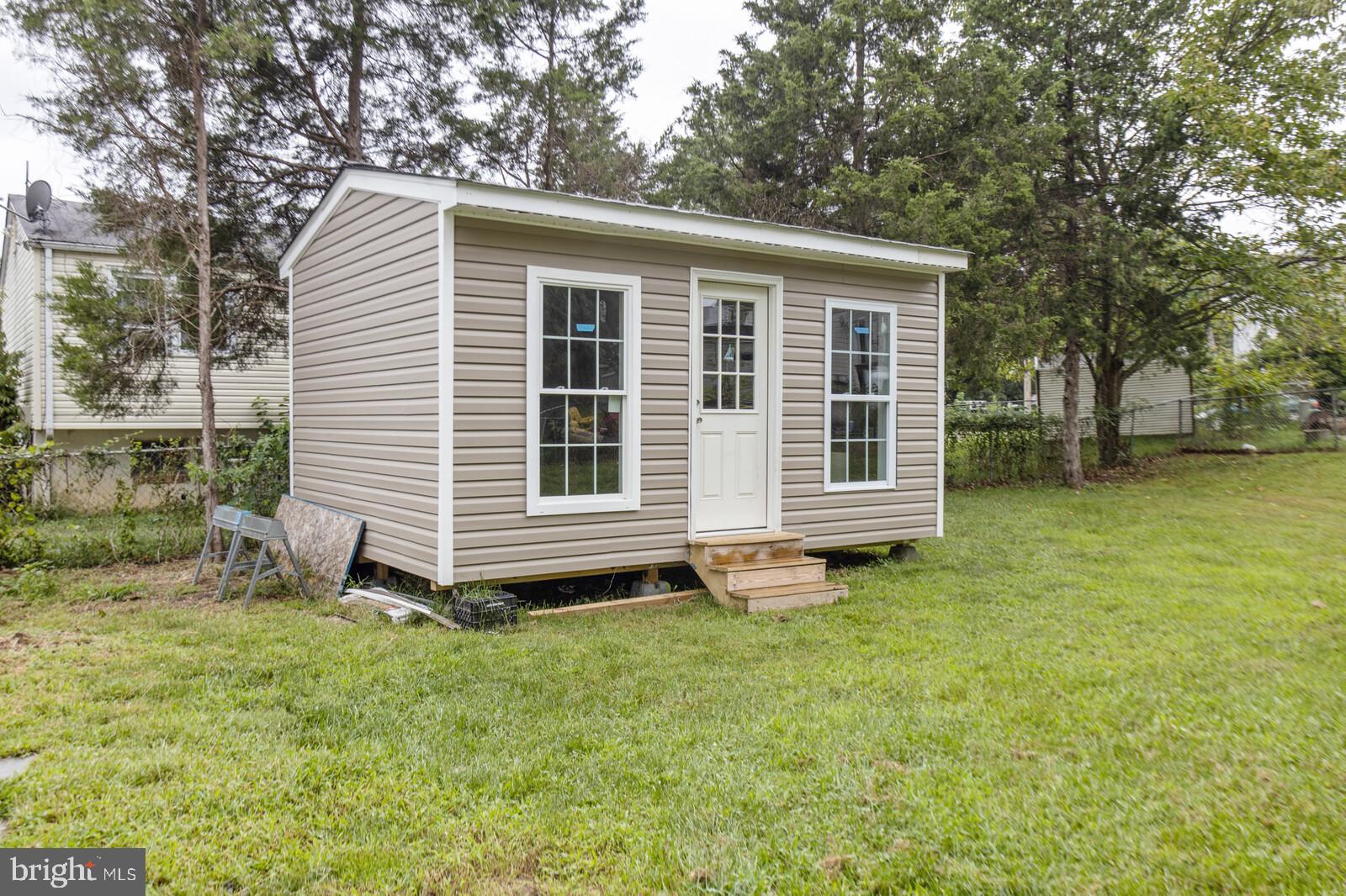 DALE CITY - Residential