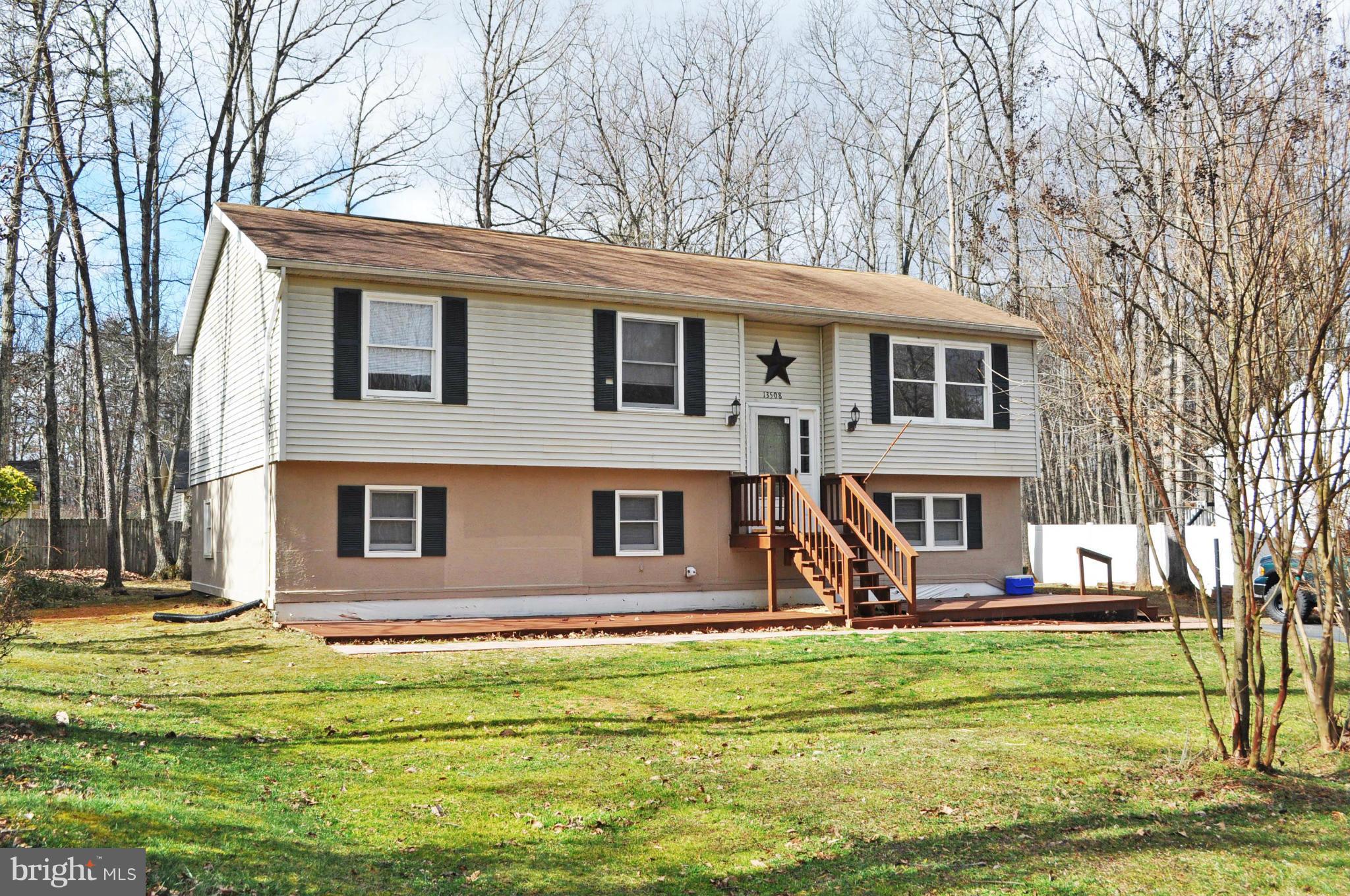 LAKE WILDERNESS - Residential