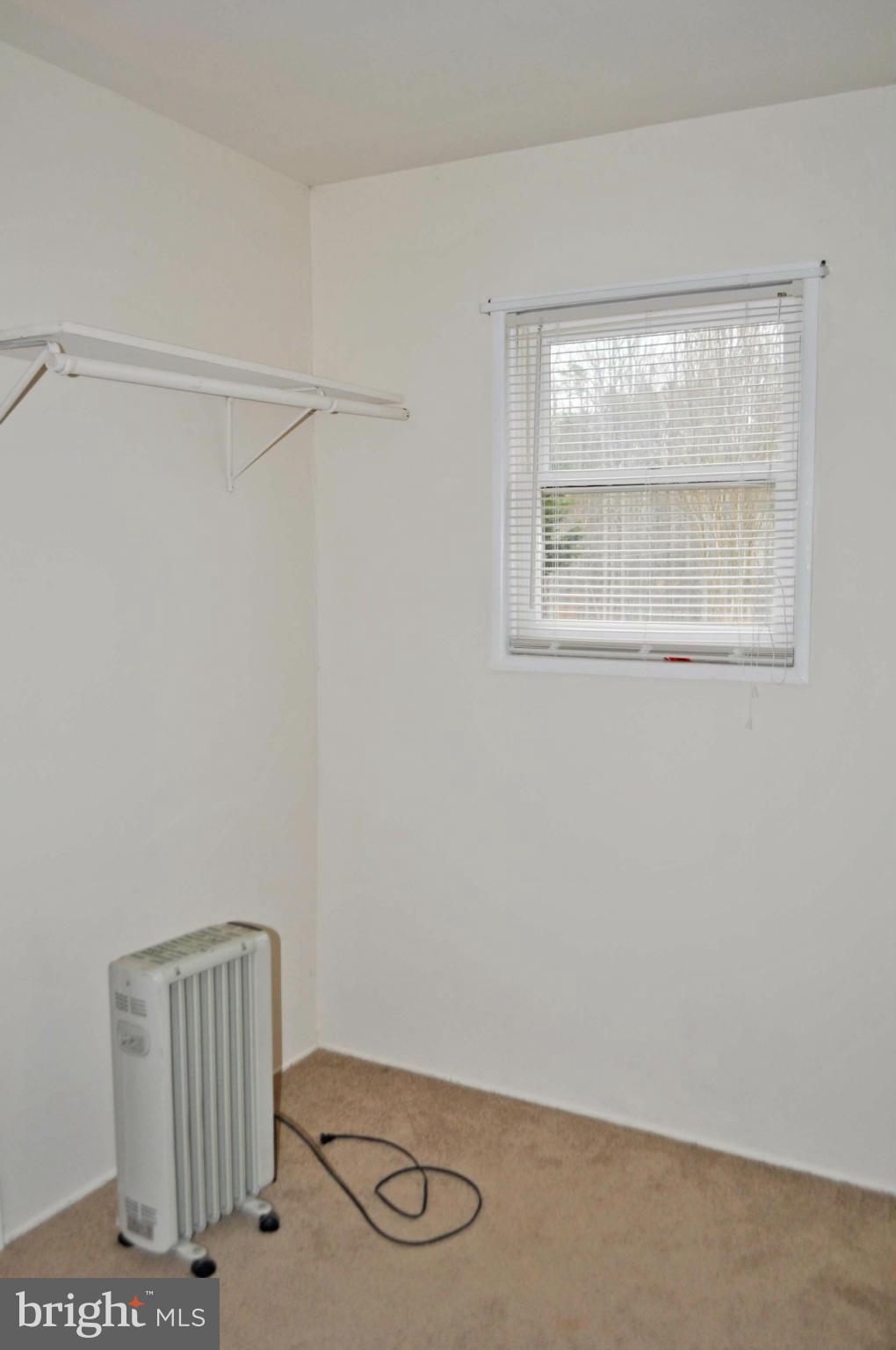 LAKE WILDERNESS - Residential