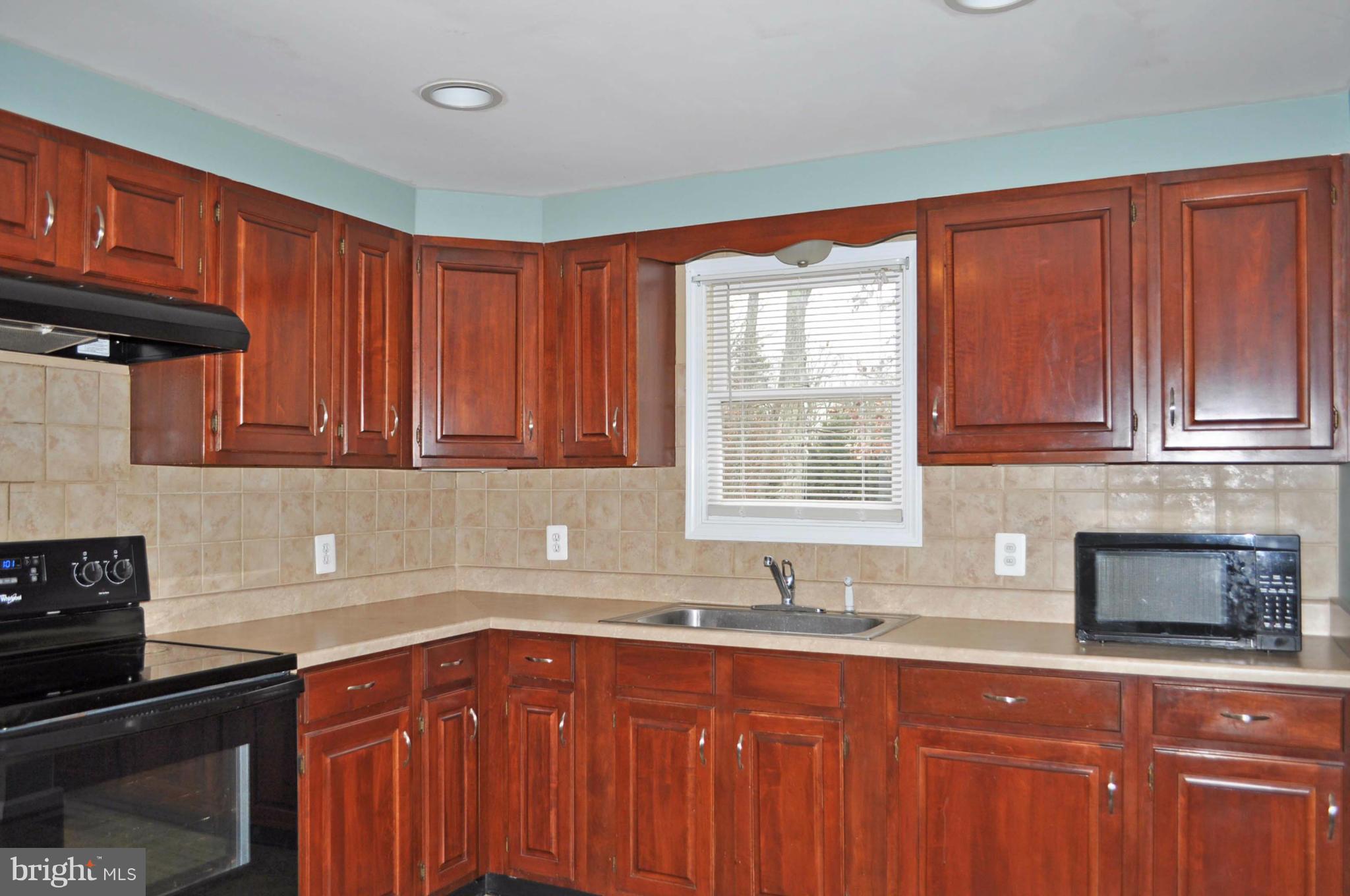 LAKE WILDERNESS - Residential