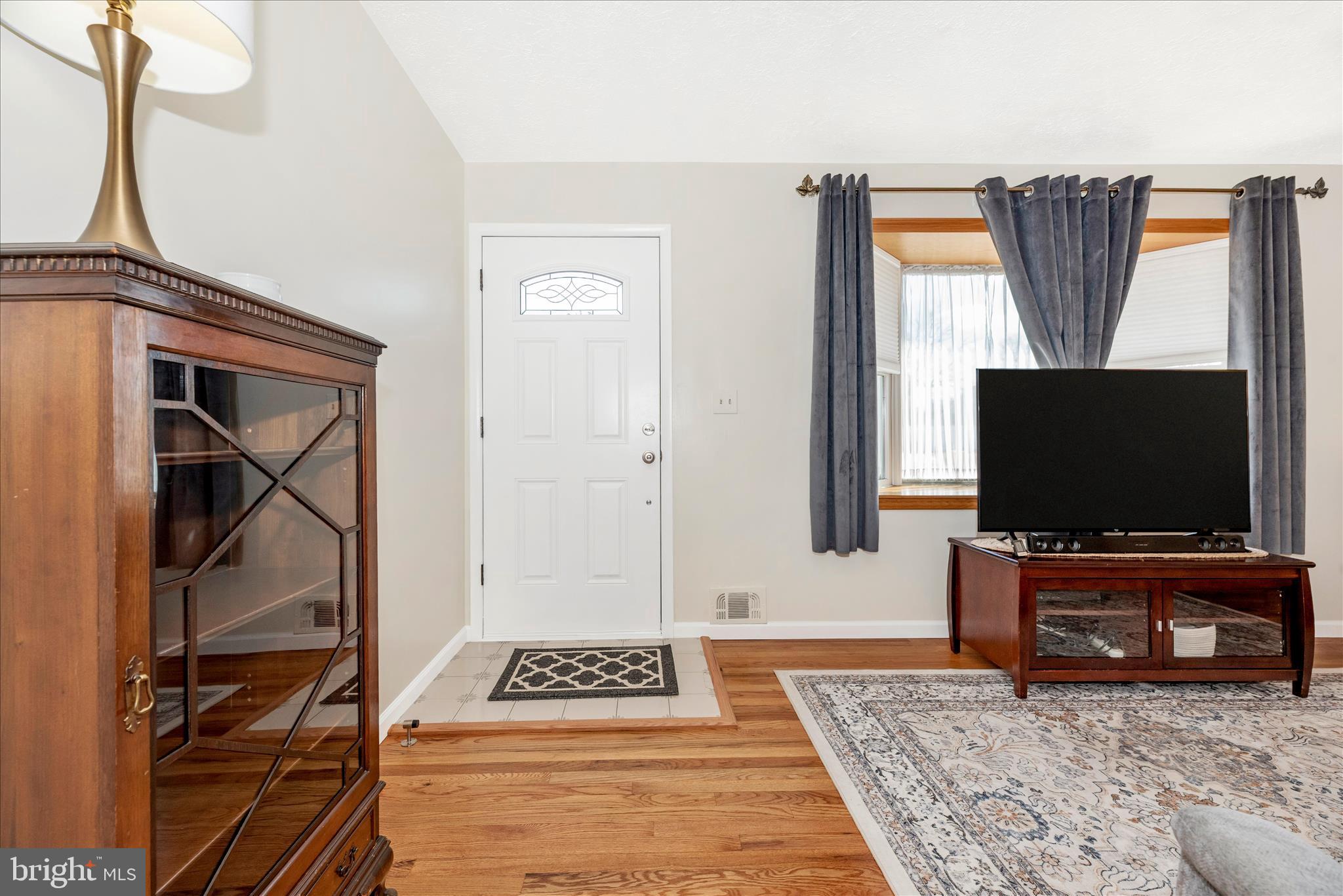 1628 PLEASANTVILLE DRIVE